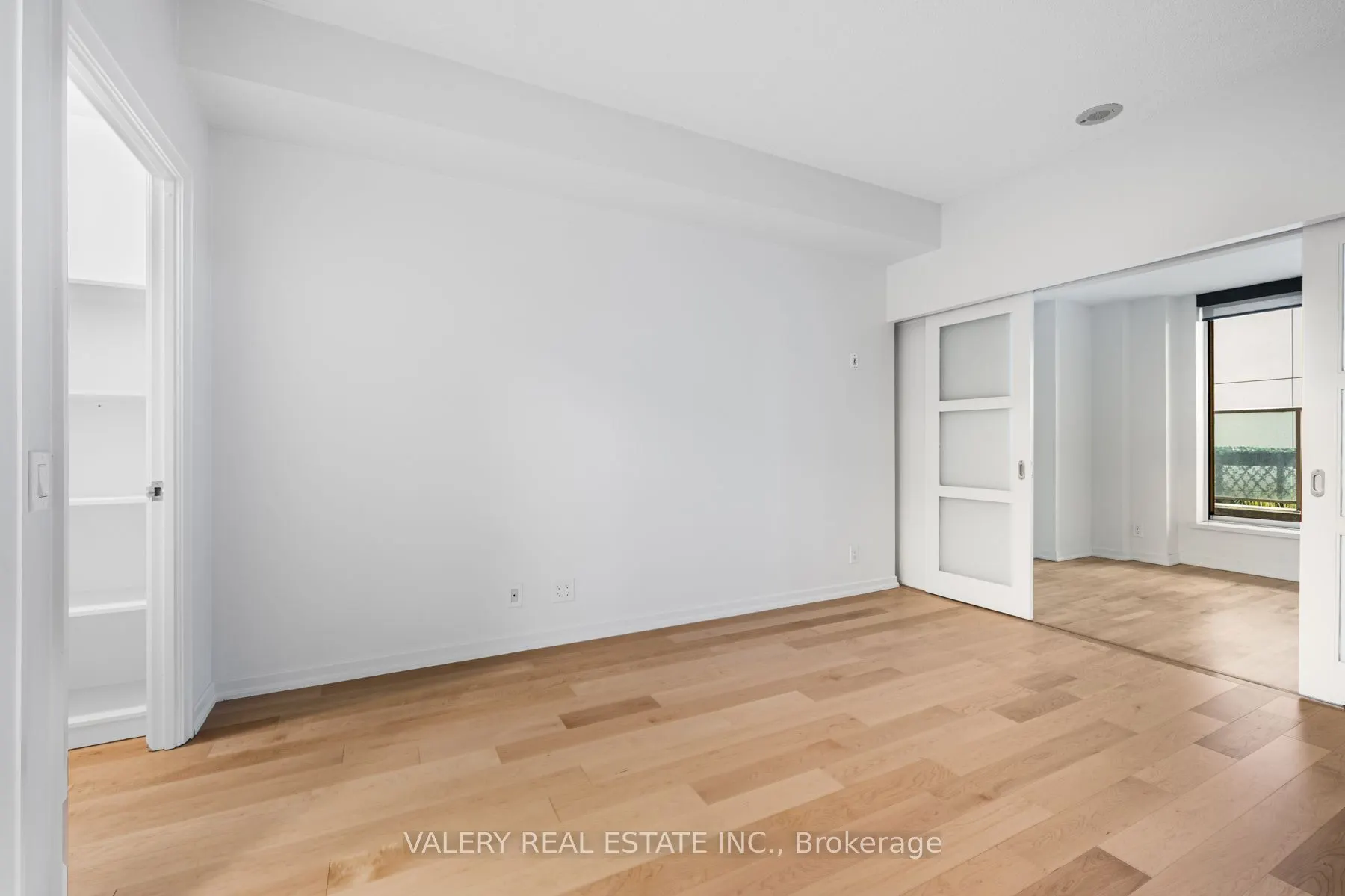 61 Yorkville Avenue, #310