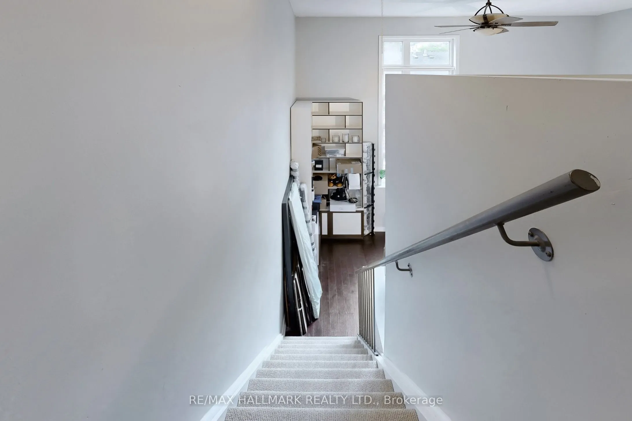 21 Earl Street, #304