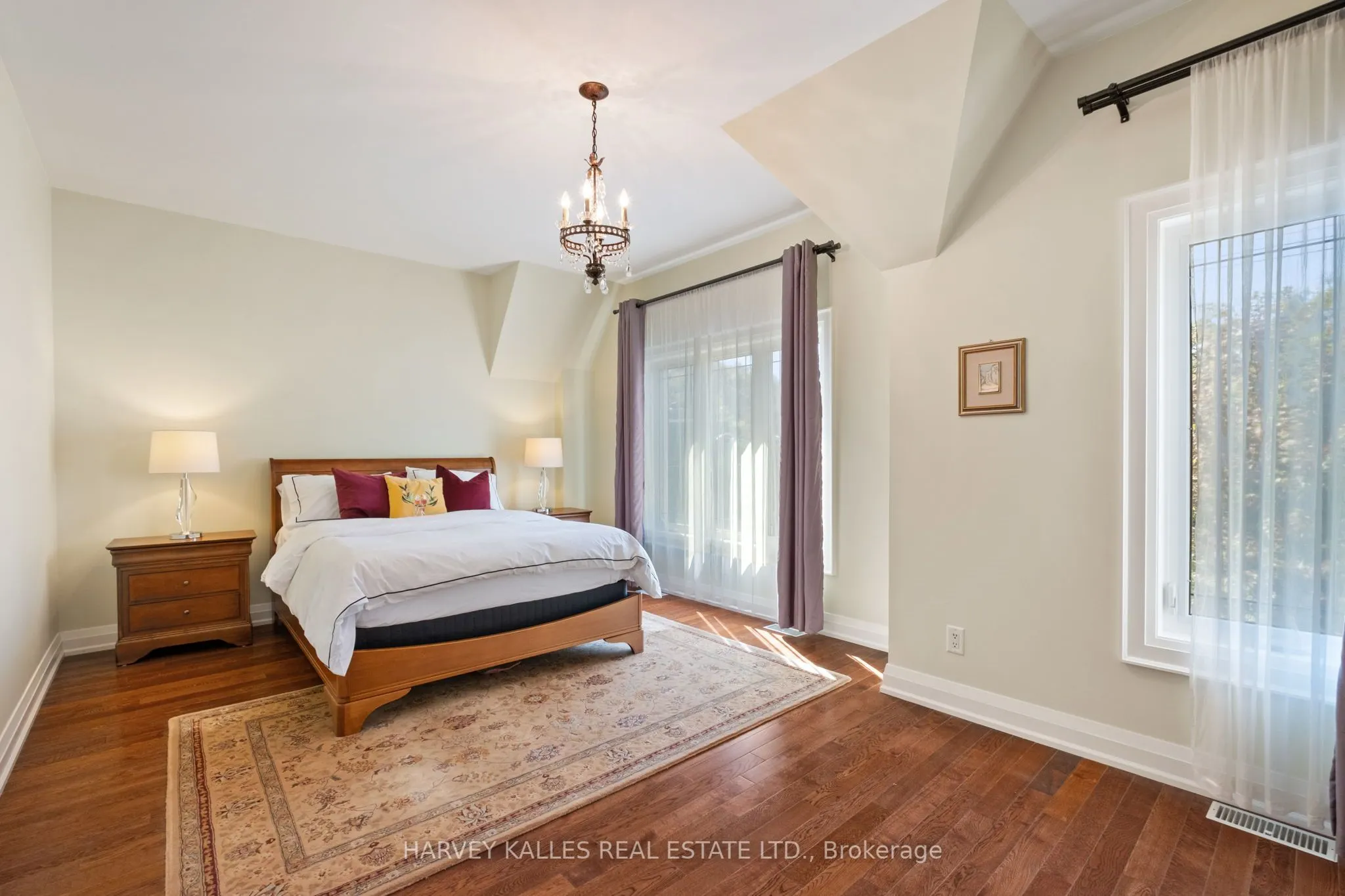 487 Spadina Road