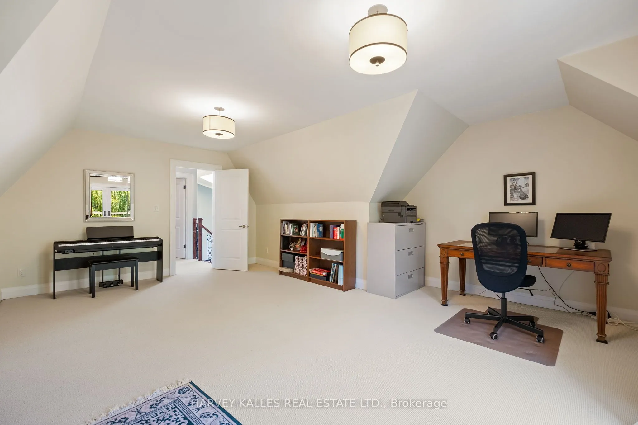 487 Spadina Road