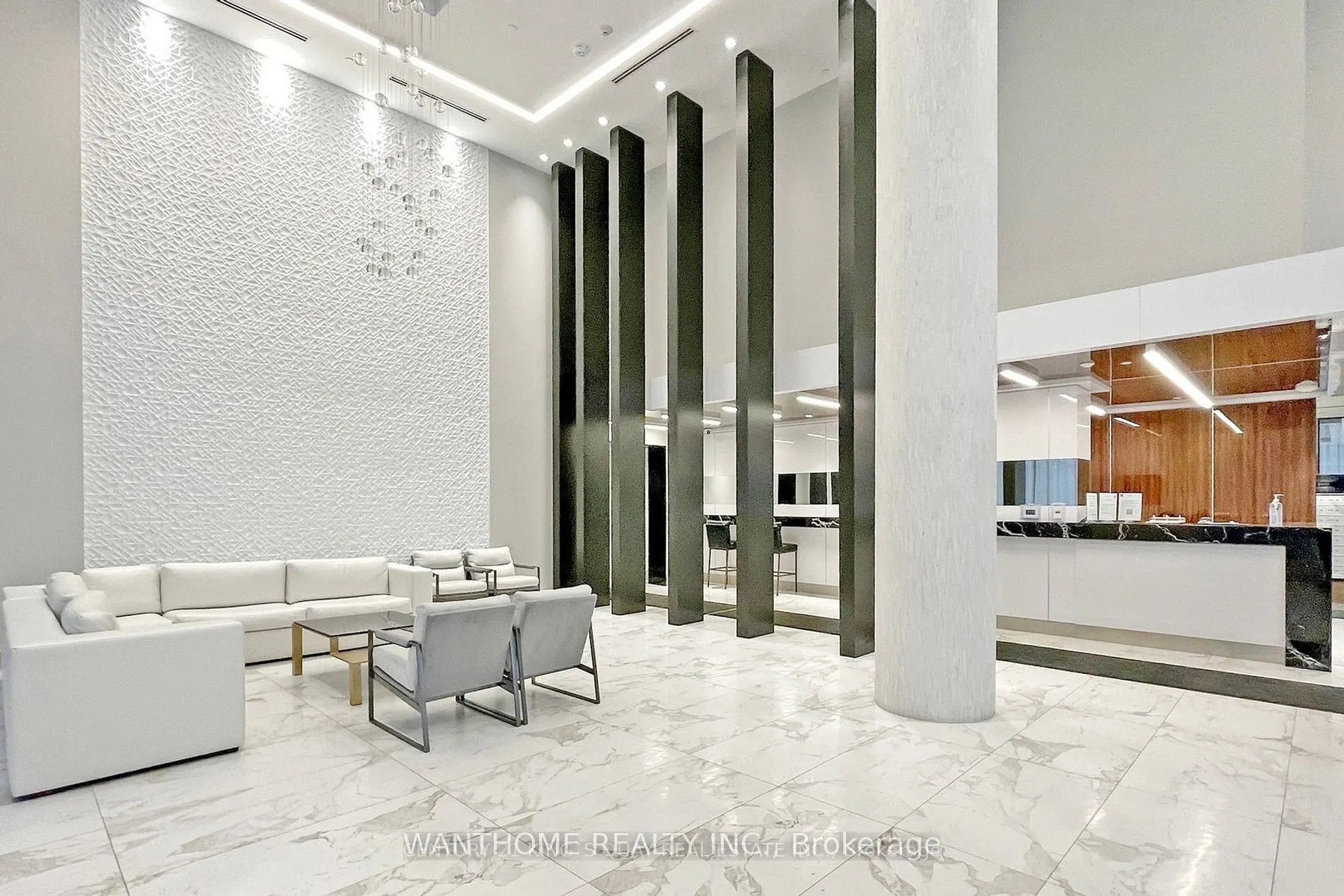 32 Forest Manor Road W, #2511