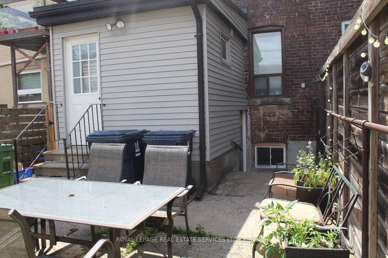 263 Grace Street