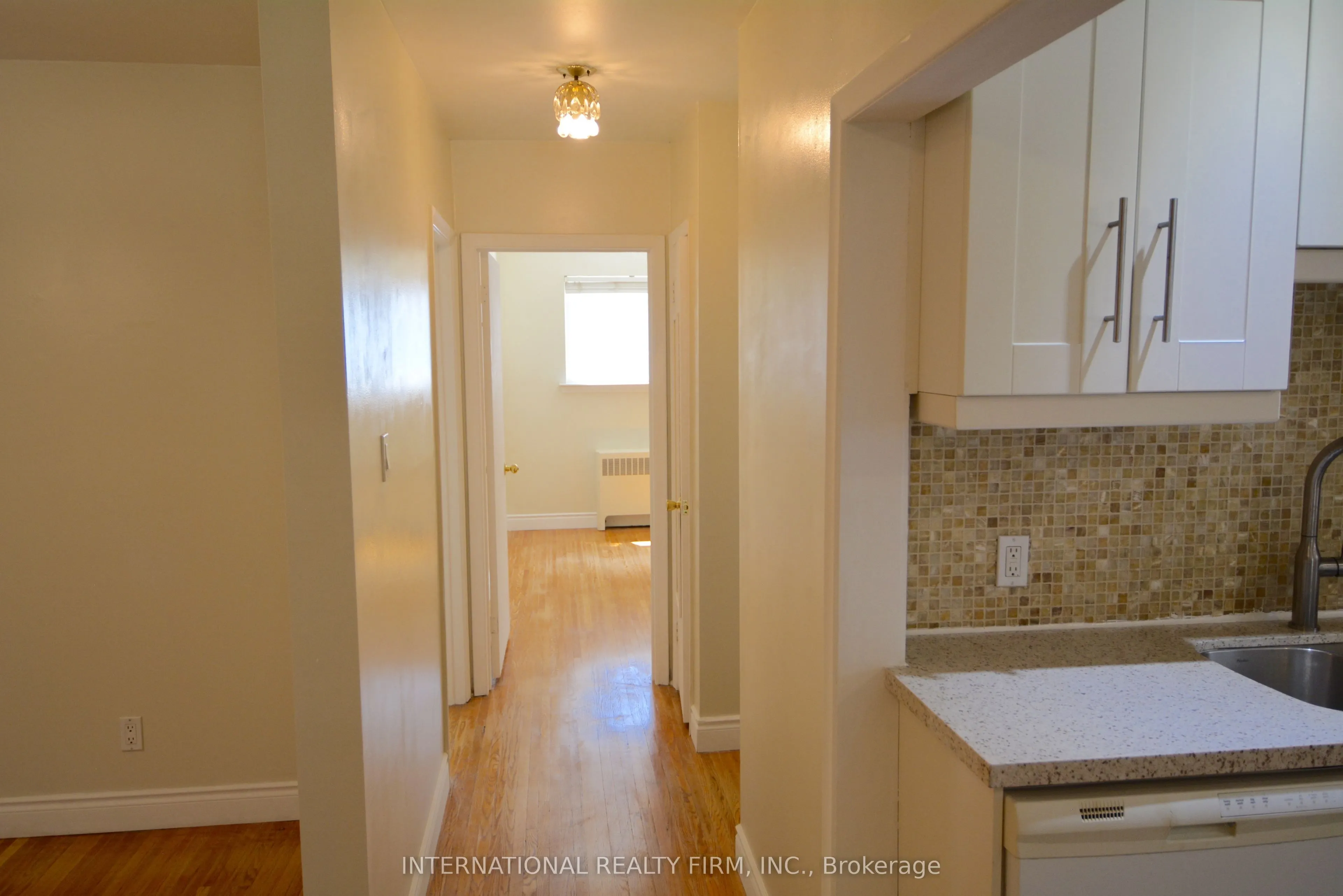 277 Glenforest Road, #Main