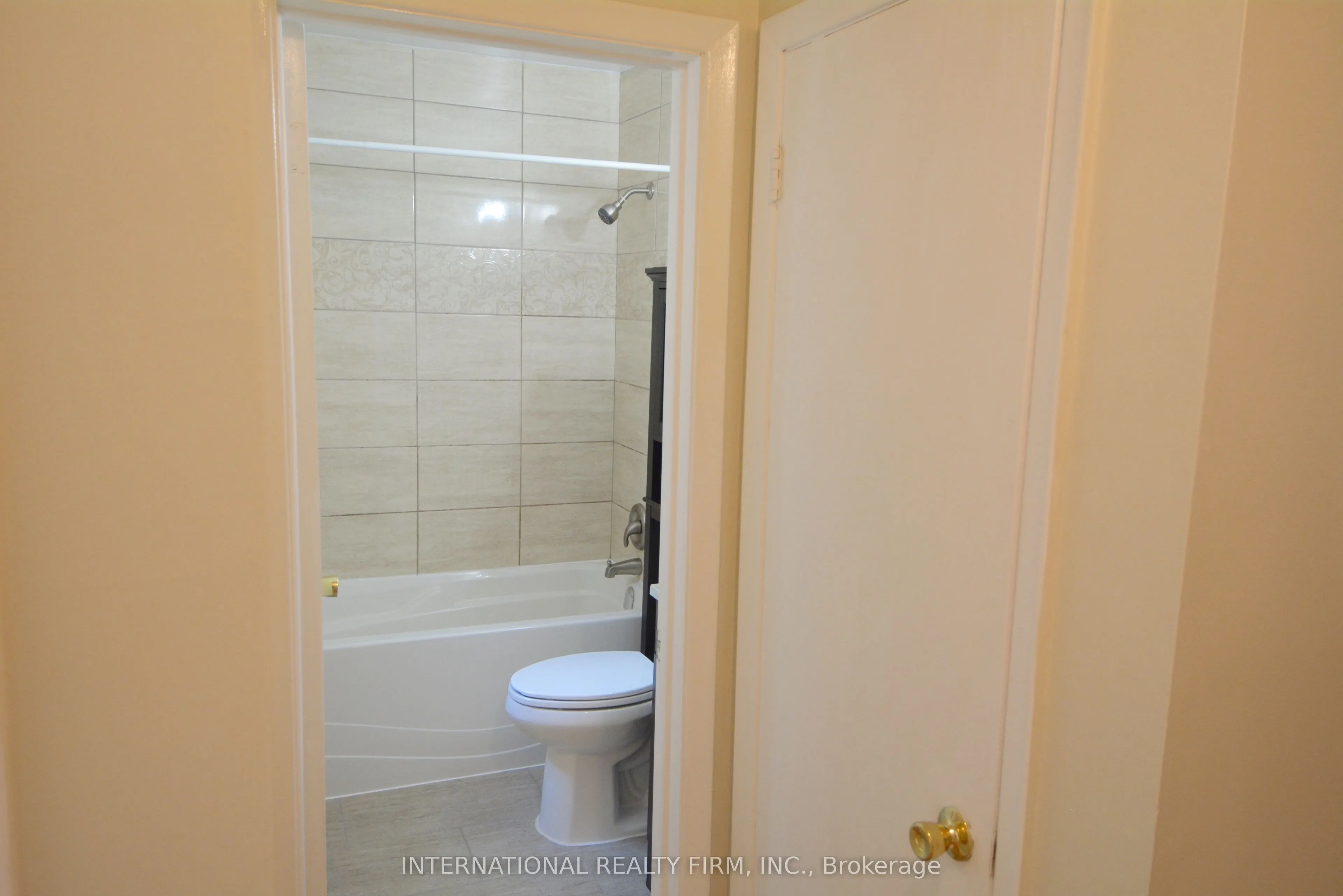 277 Glenforest Road, #Main