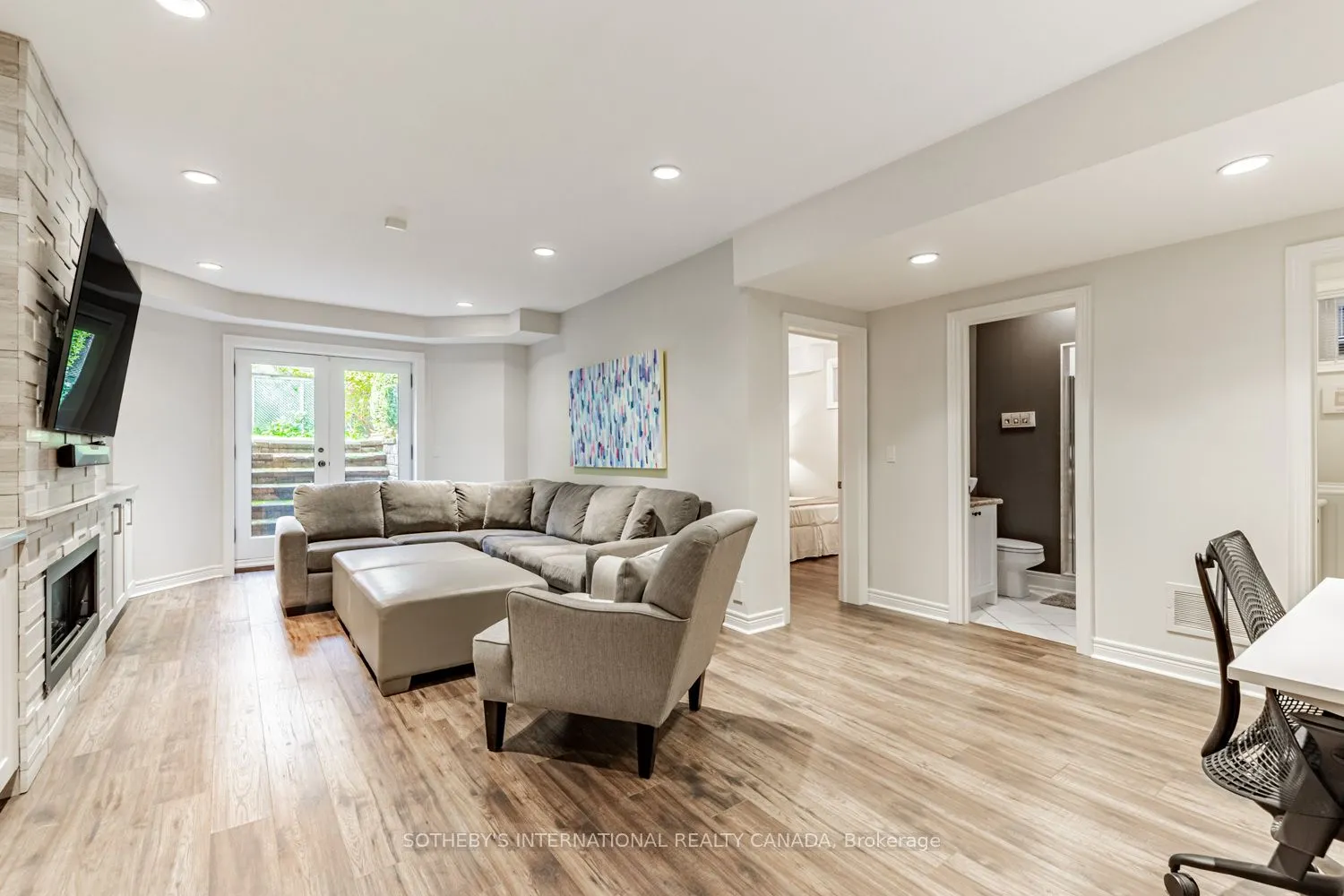 446 Elm Road