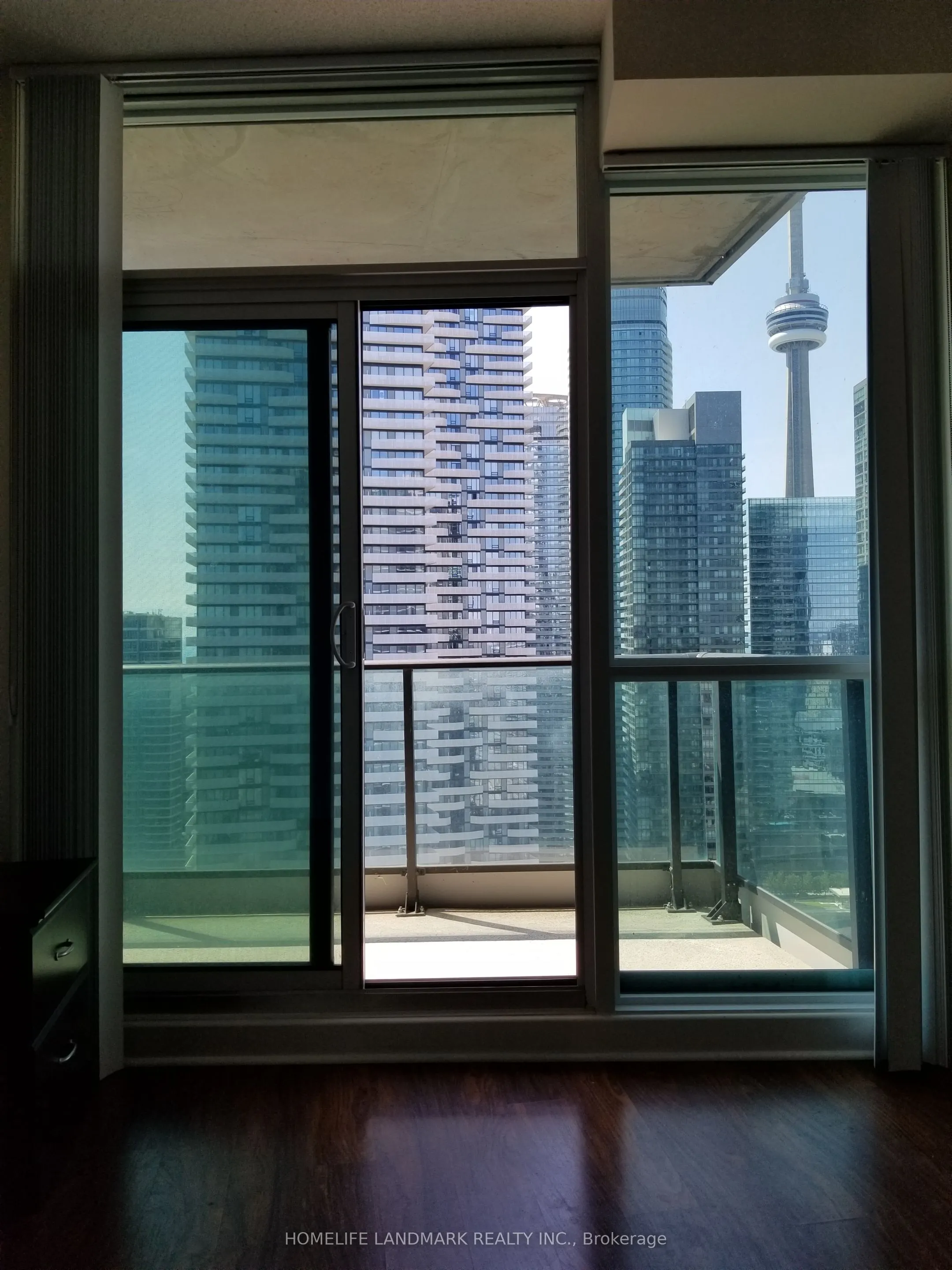 33 Bay Street, #3813