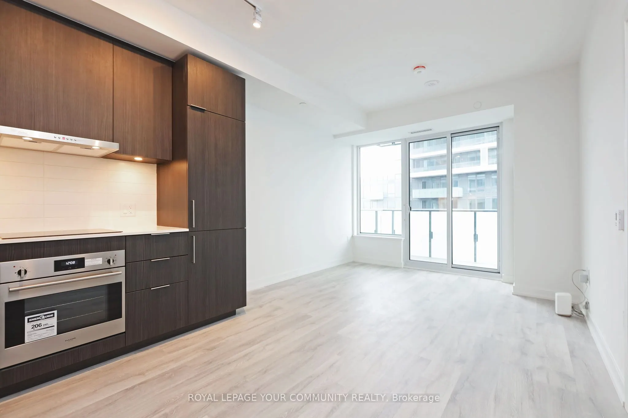 8 Olympic Garden Drive, #1003