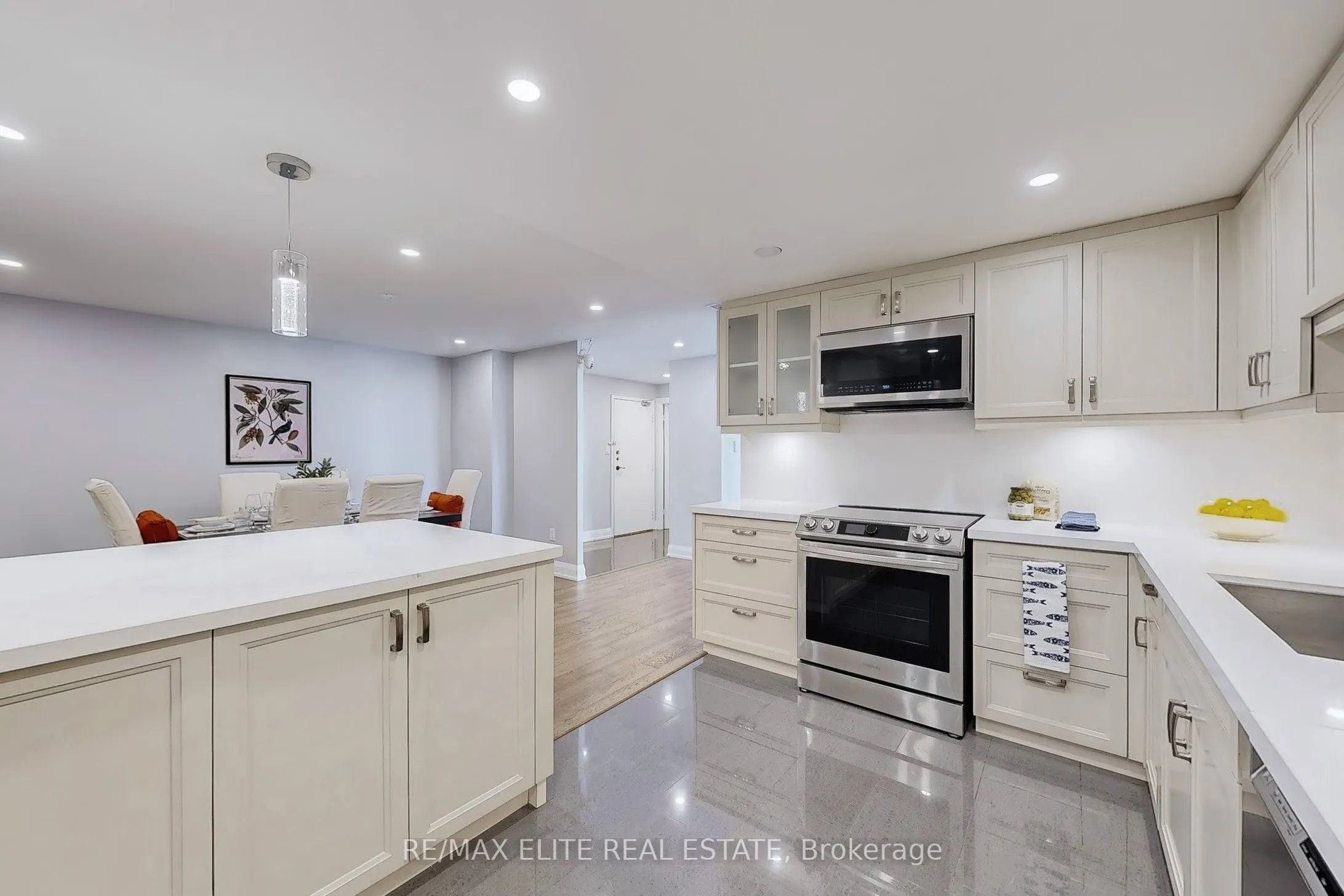65 Skymark Drive, #1707