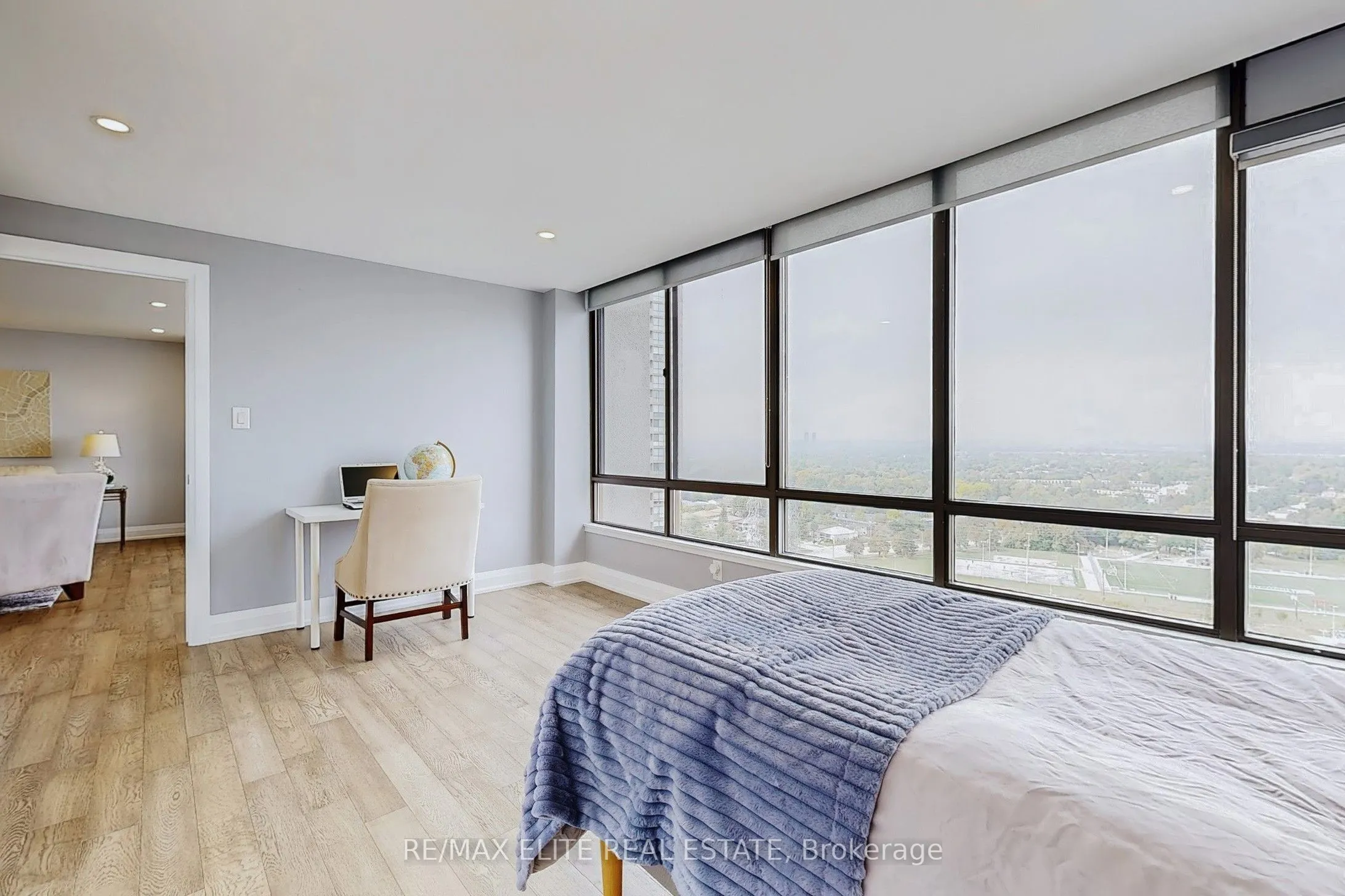 65 Skymark Drive, #1707
