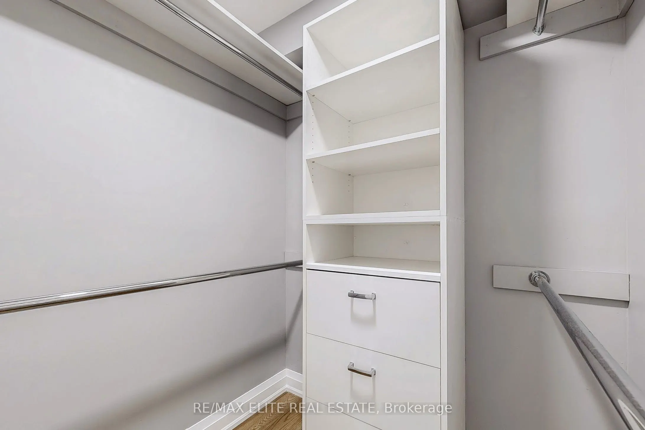 65 Skymark Drive, #1707