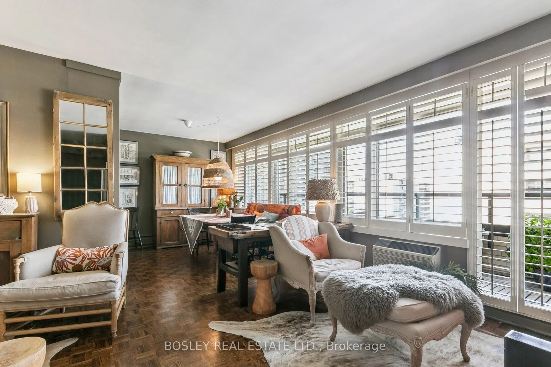 575 Avenue Road SE, #1001