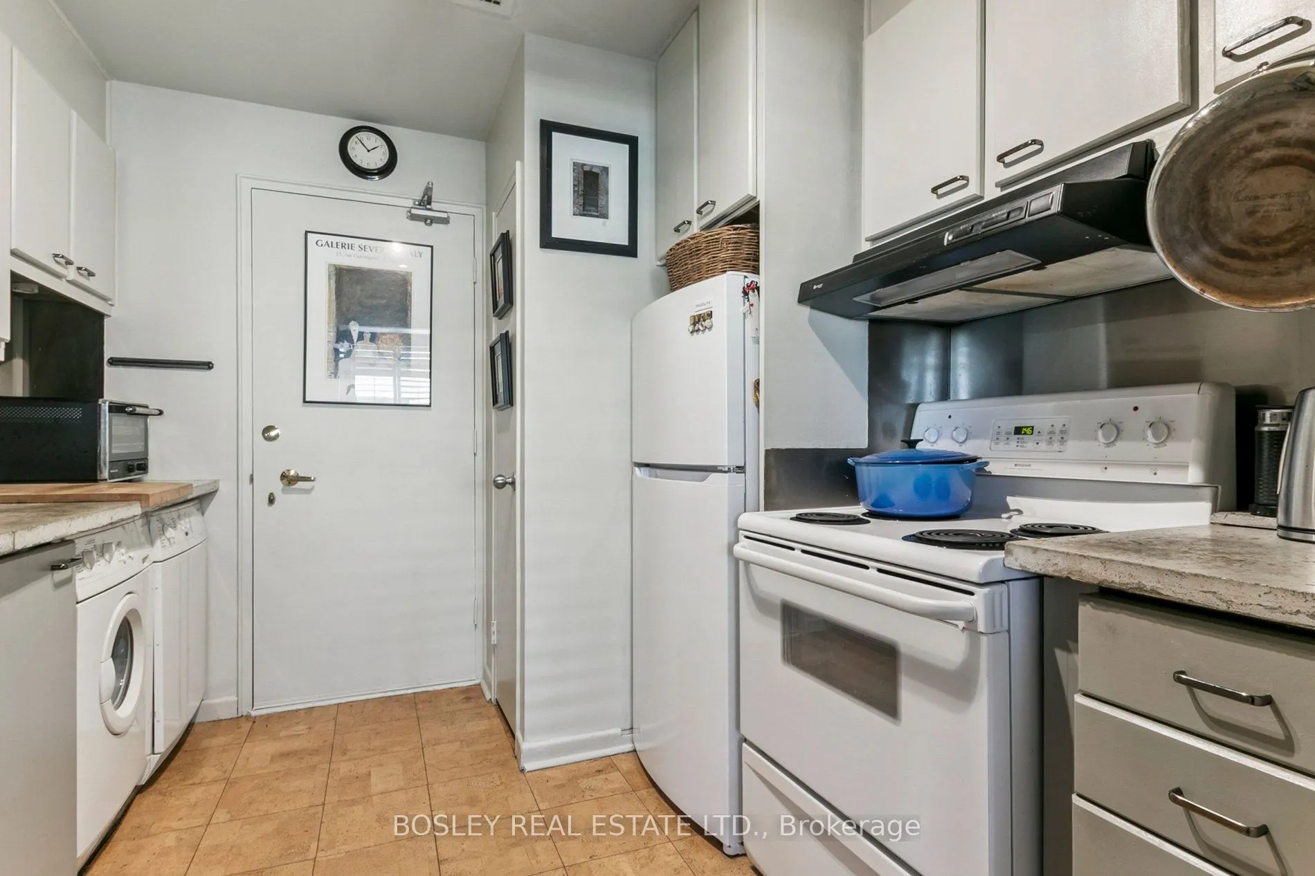 575 Avenue Road SE, #1001