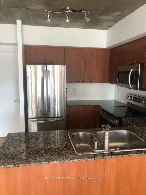 22 Wellesley Street, #1801