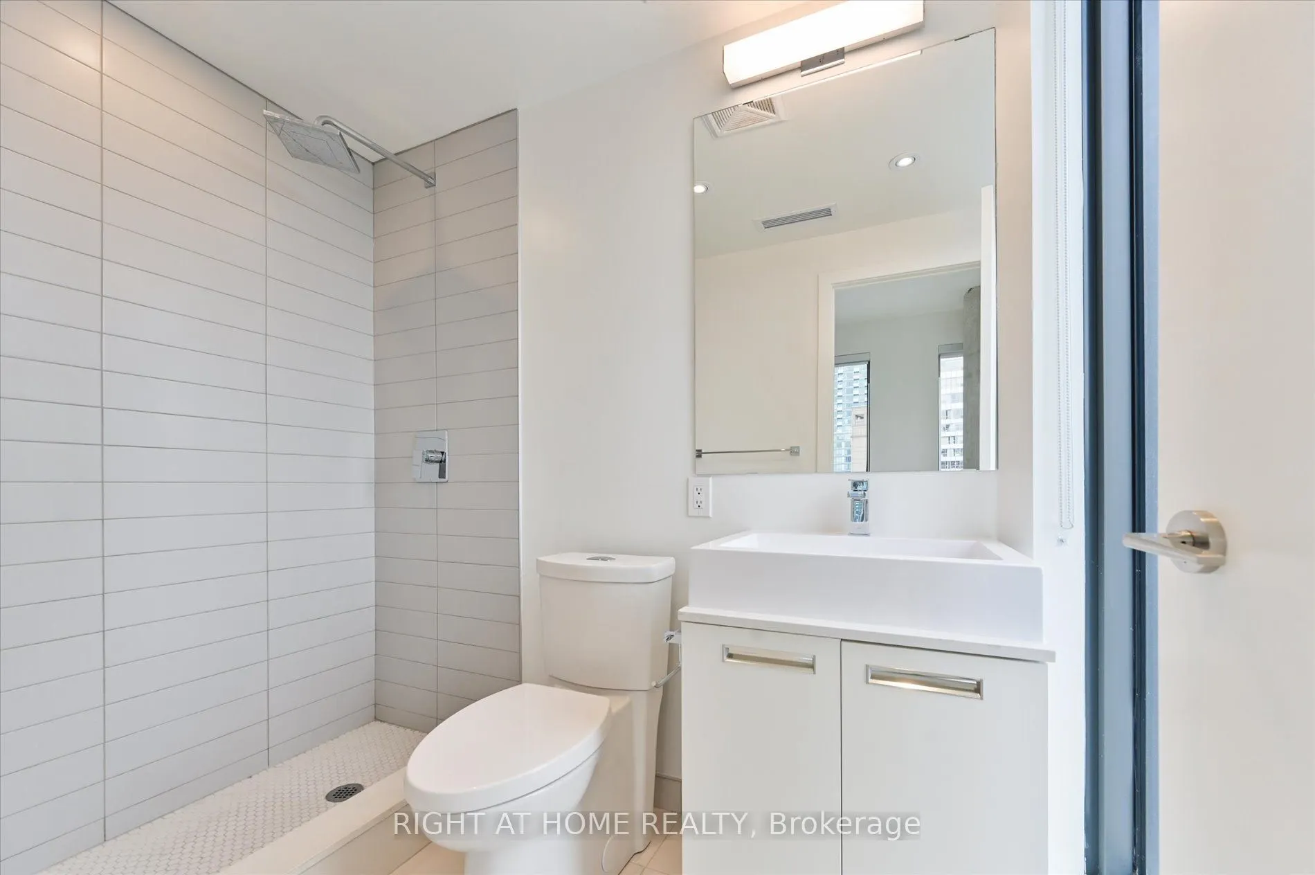 2A Church Street, #2205