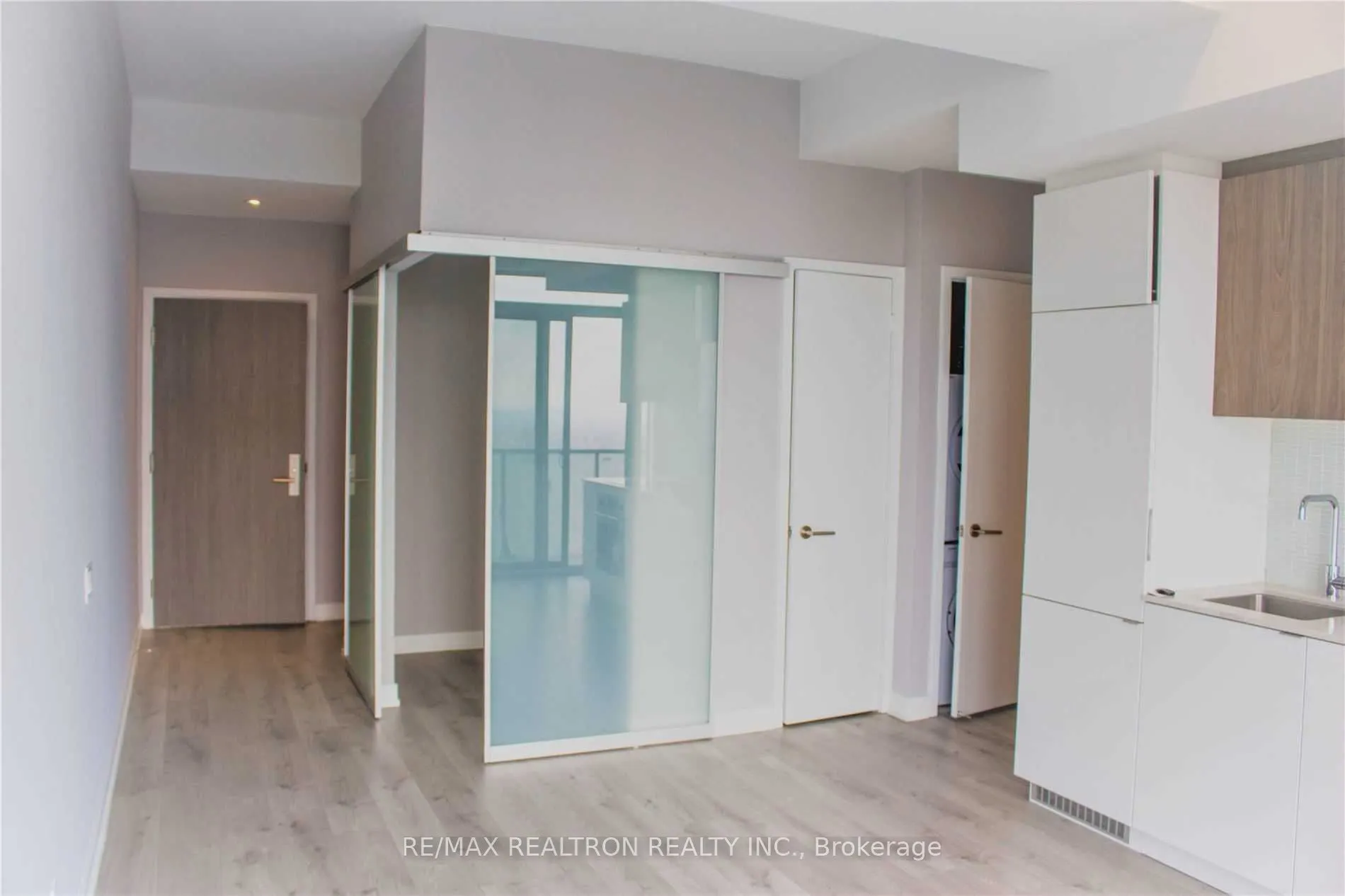 161 Roehampton Avenue, #4302