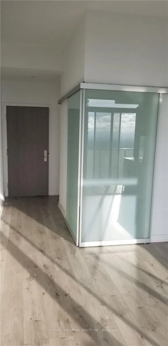 161 Roehampton Avenue, #4302