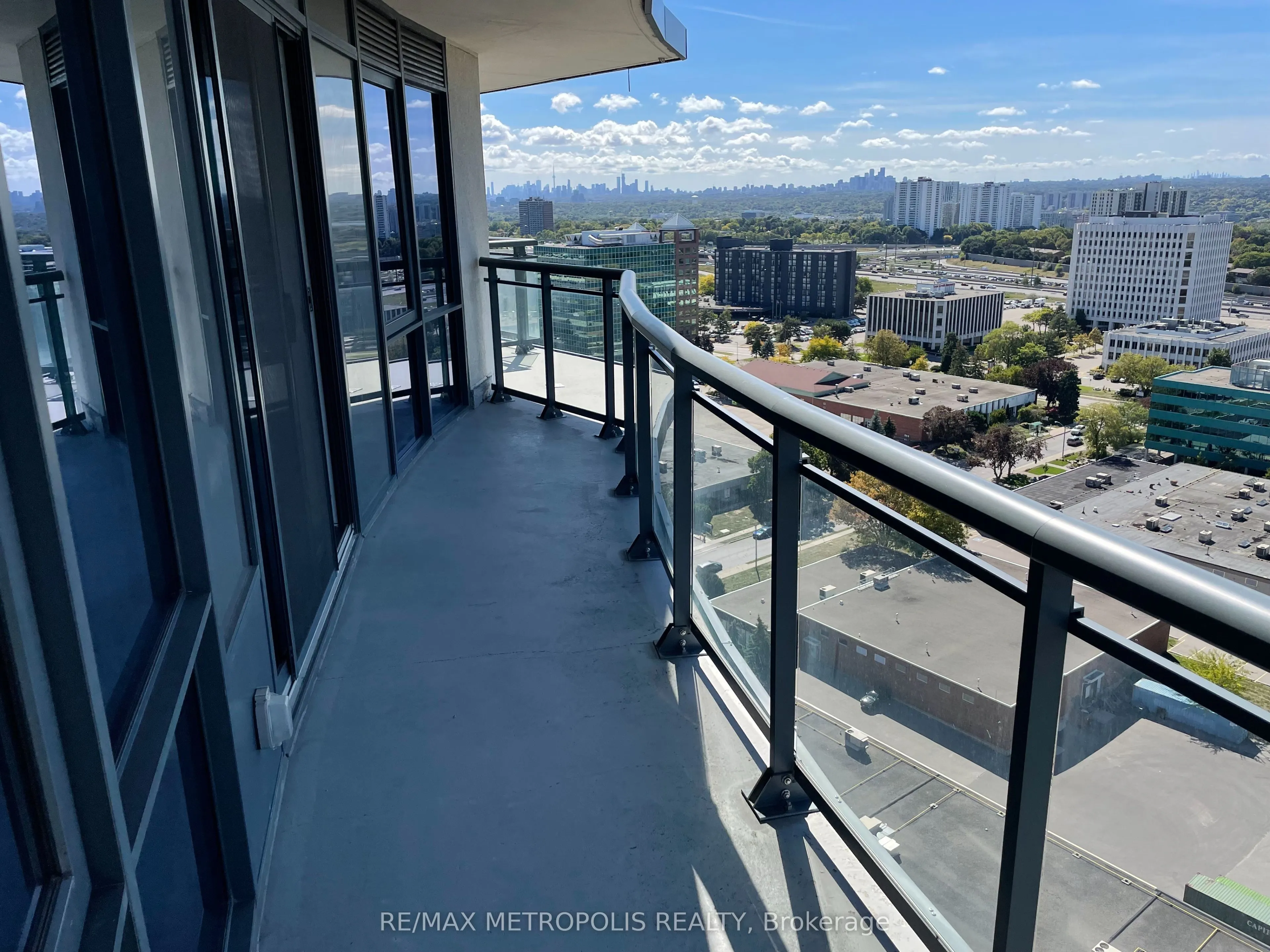 55 Smooth Rose Court, #2304