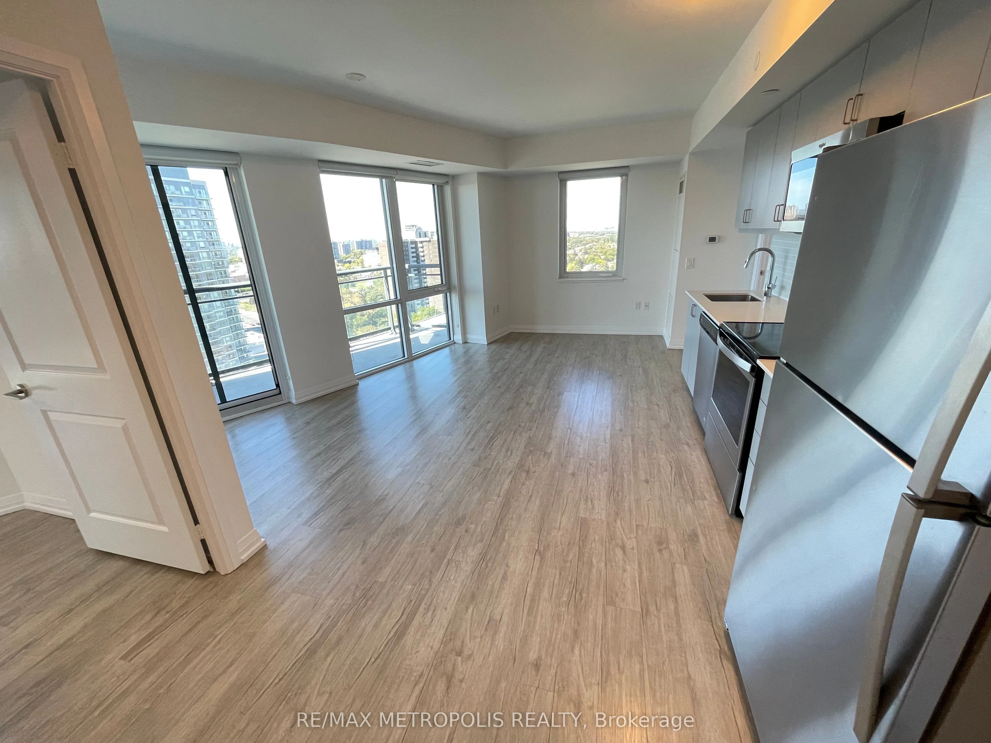 55 Smooth Rose Court, #2304