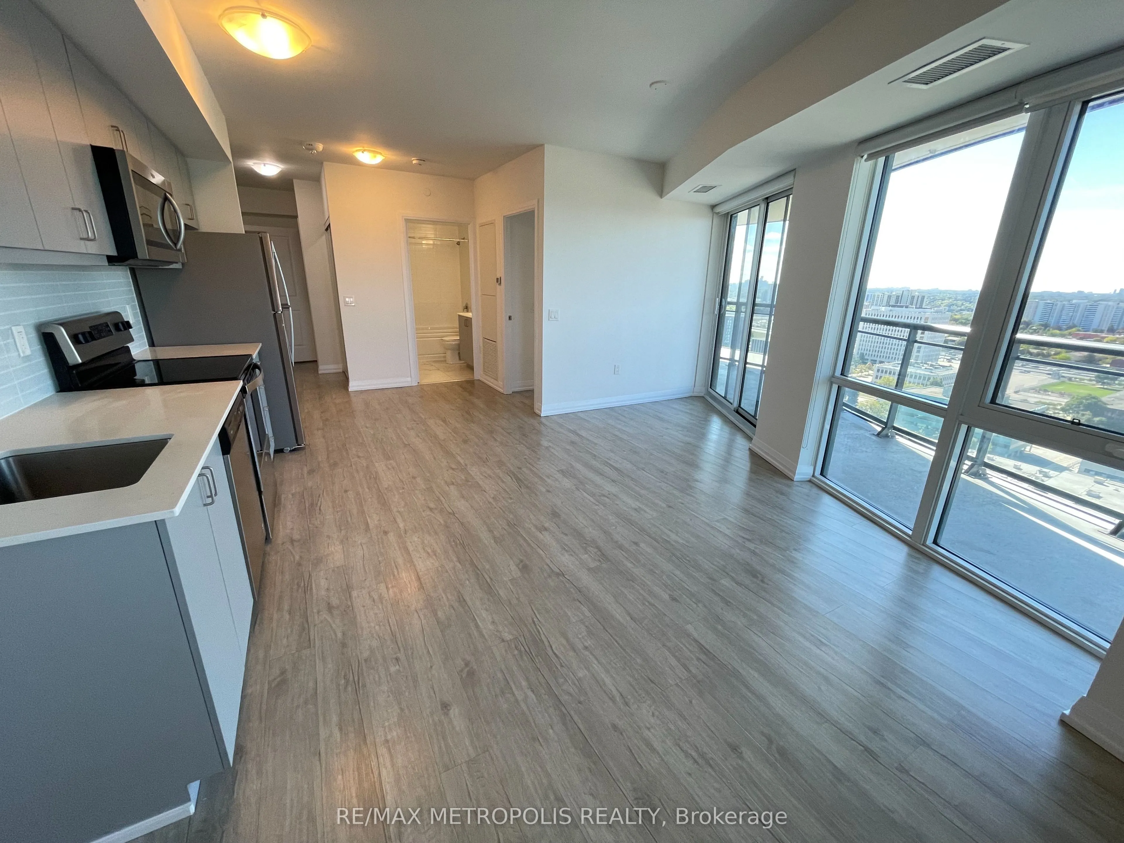 55 Smooth Rose Court, #2304