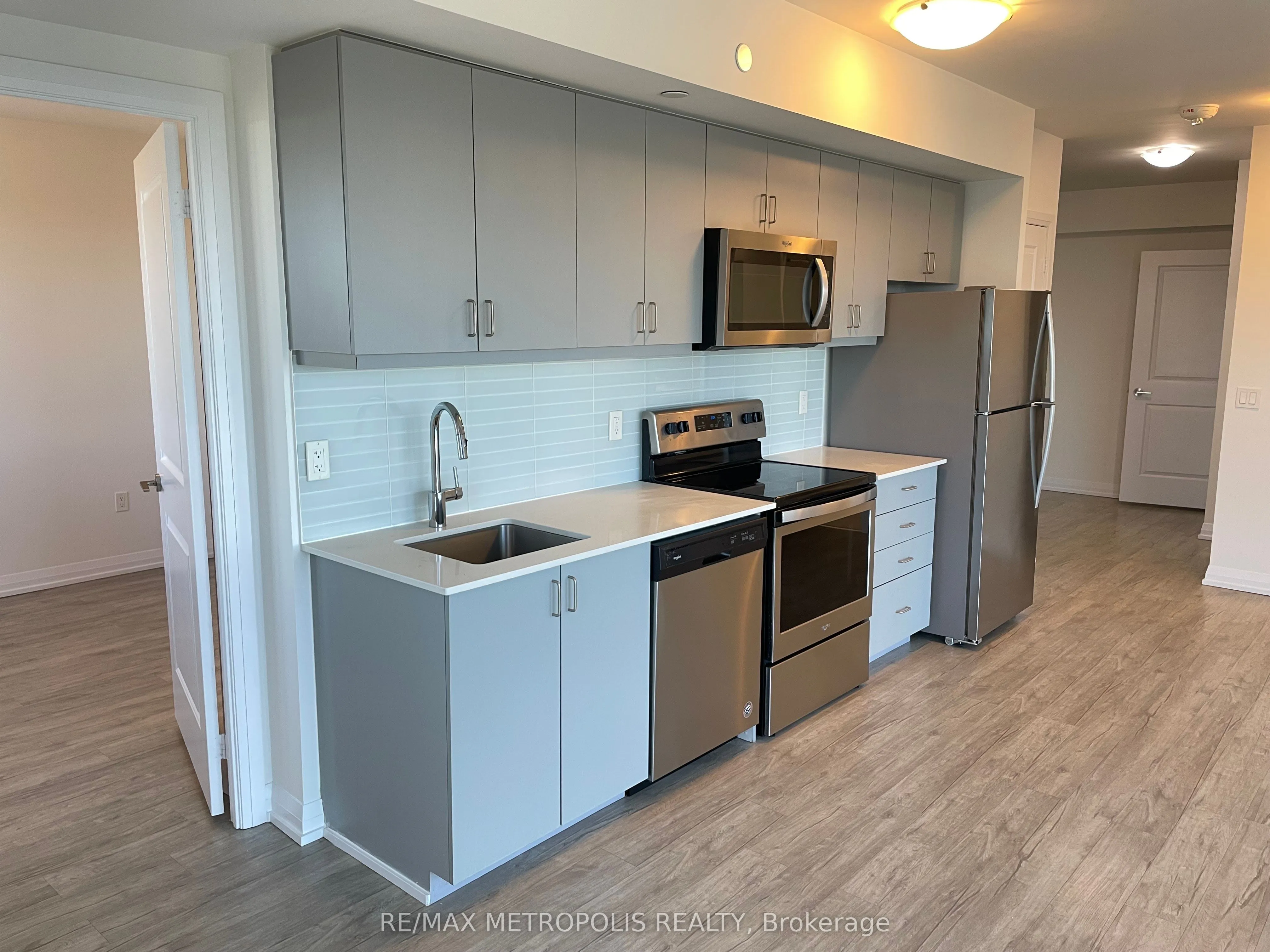 55 Smooth Rose Court, #2304