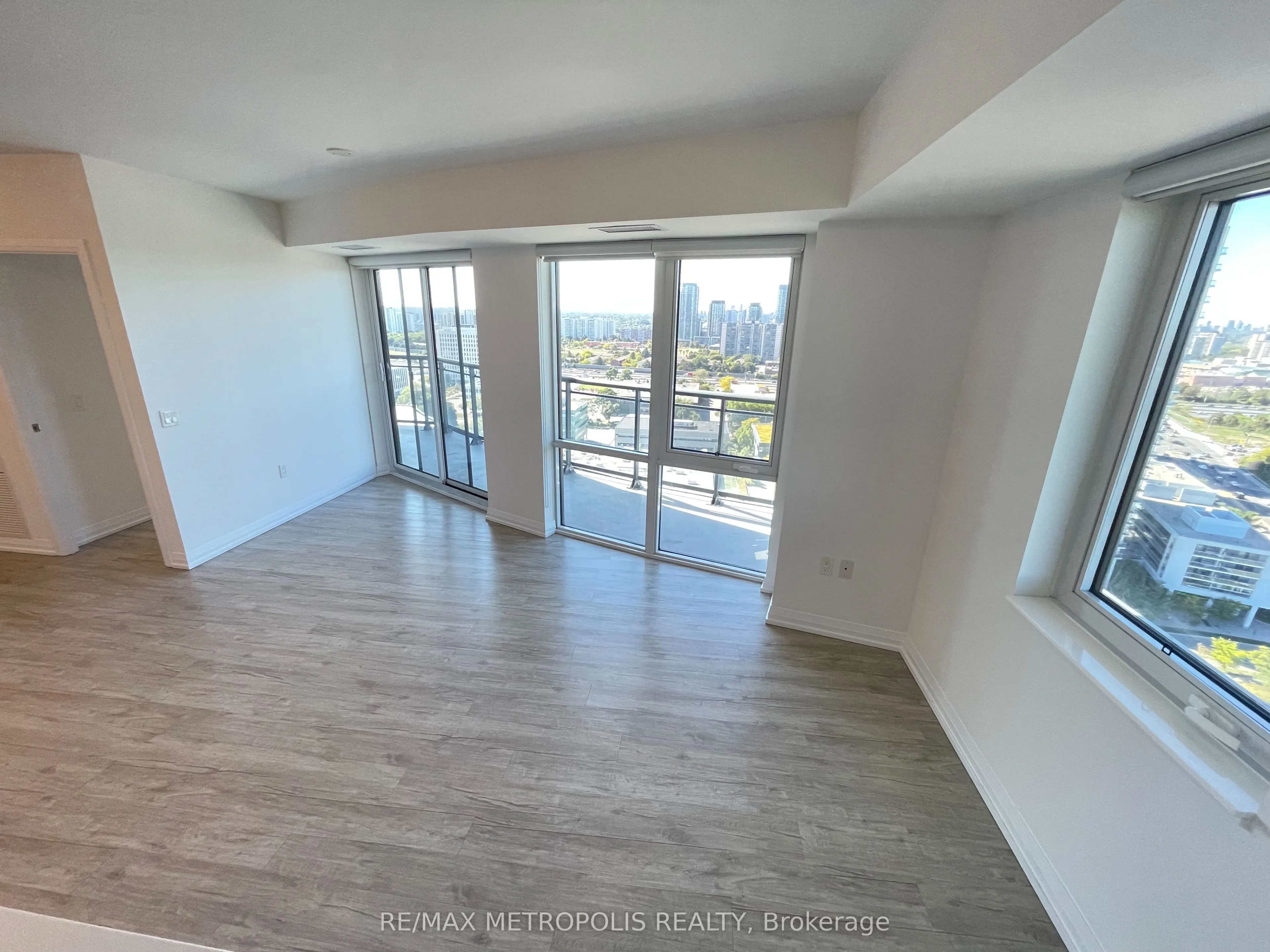 55 Smooth Rose Court, #2304