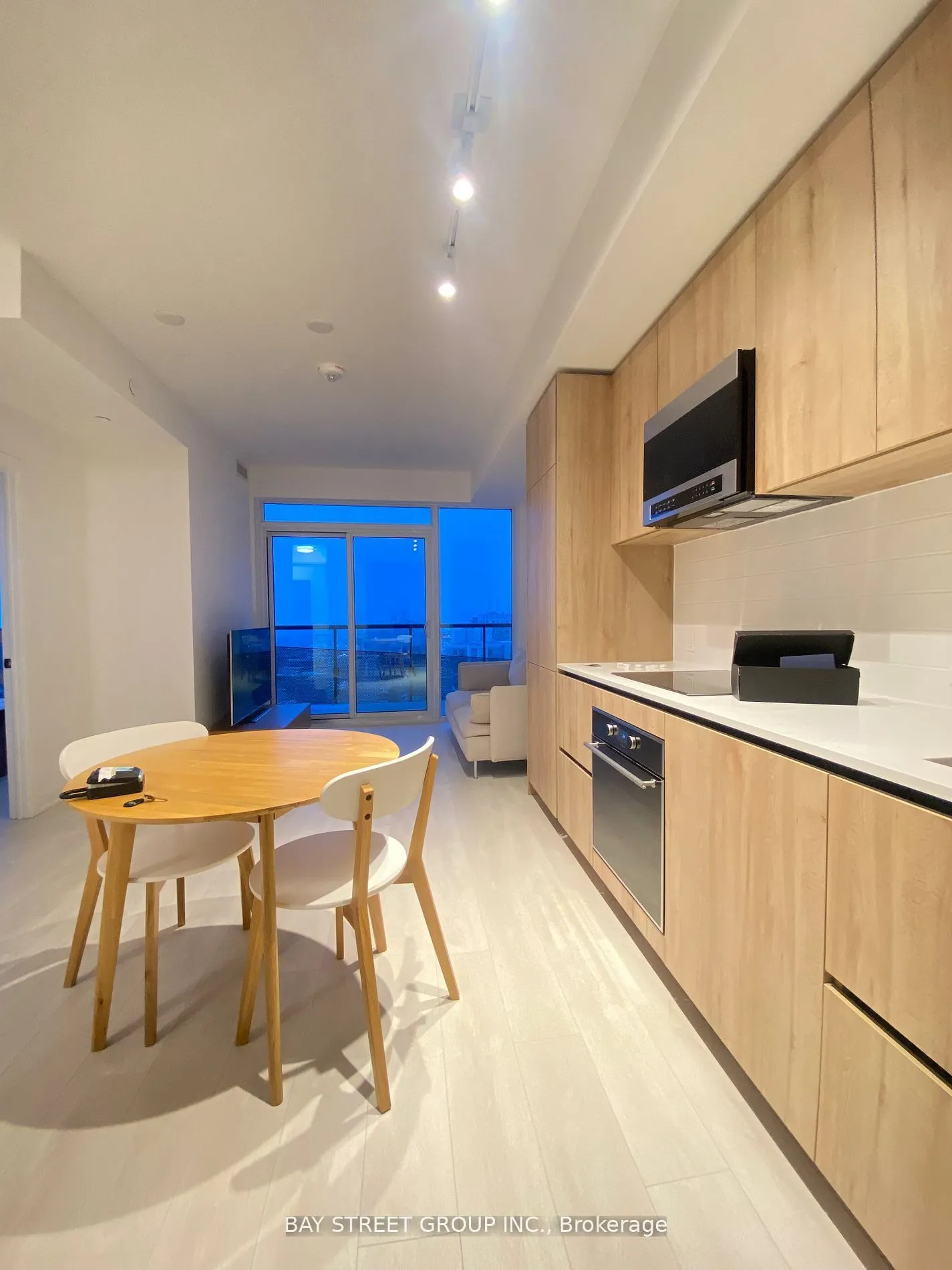 127 Broadway Avenue, #2513