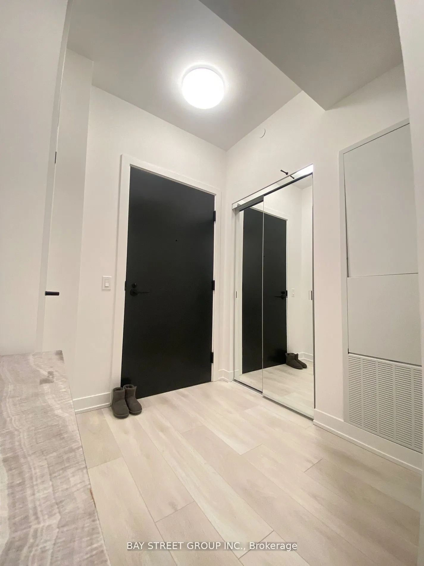 127 Broadway Avenue, #2513