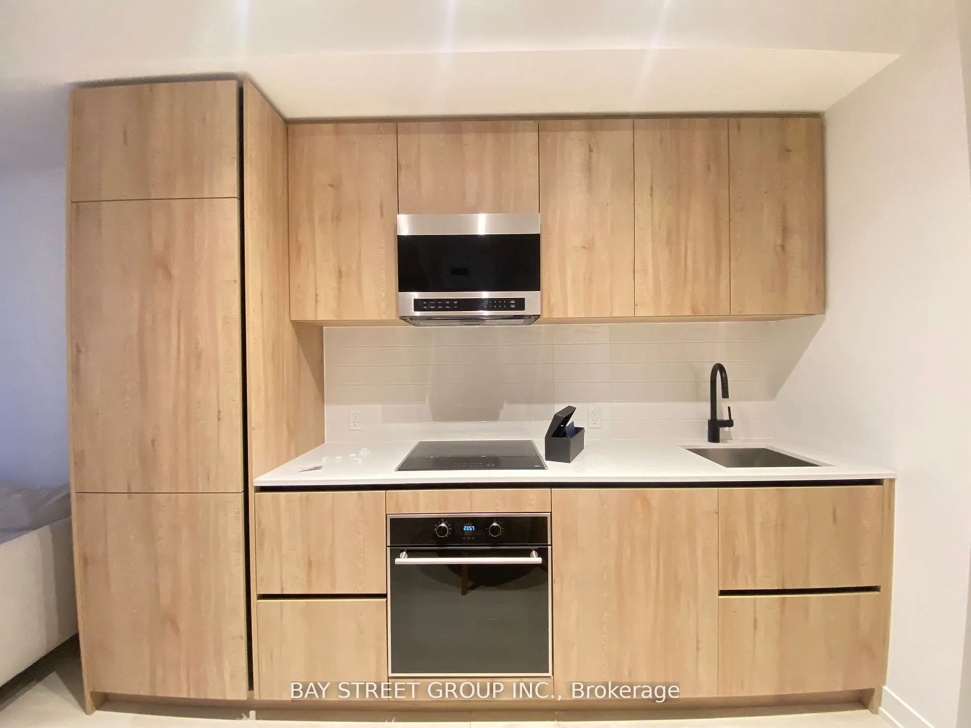 127 Broadway Avenue, #2513