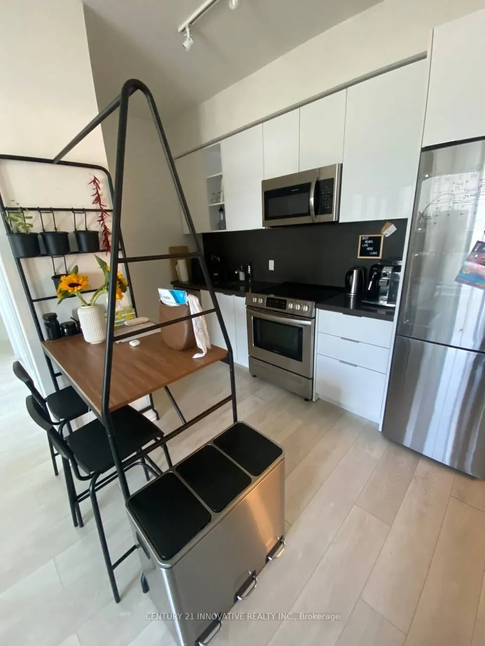 30 Ordnance Street, #1607