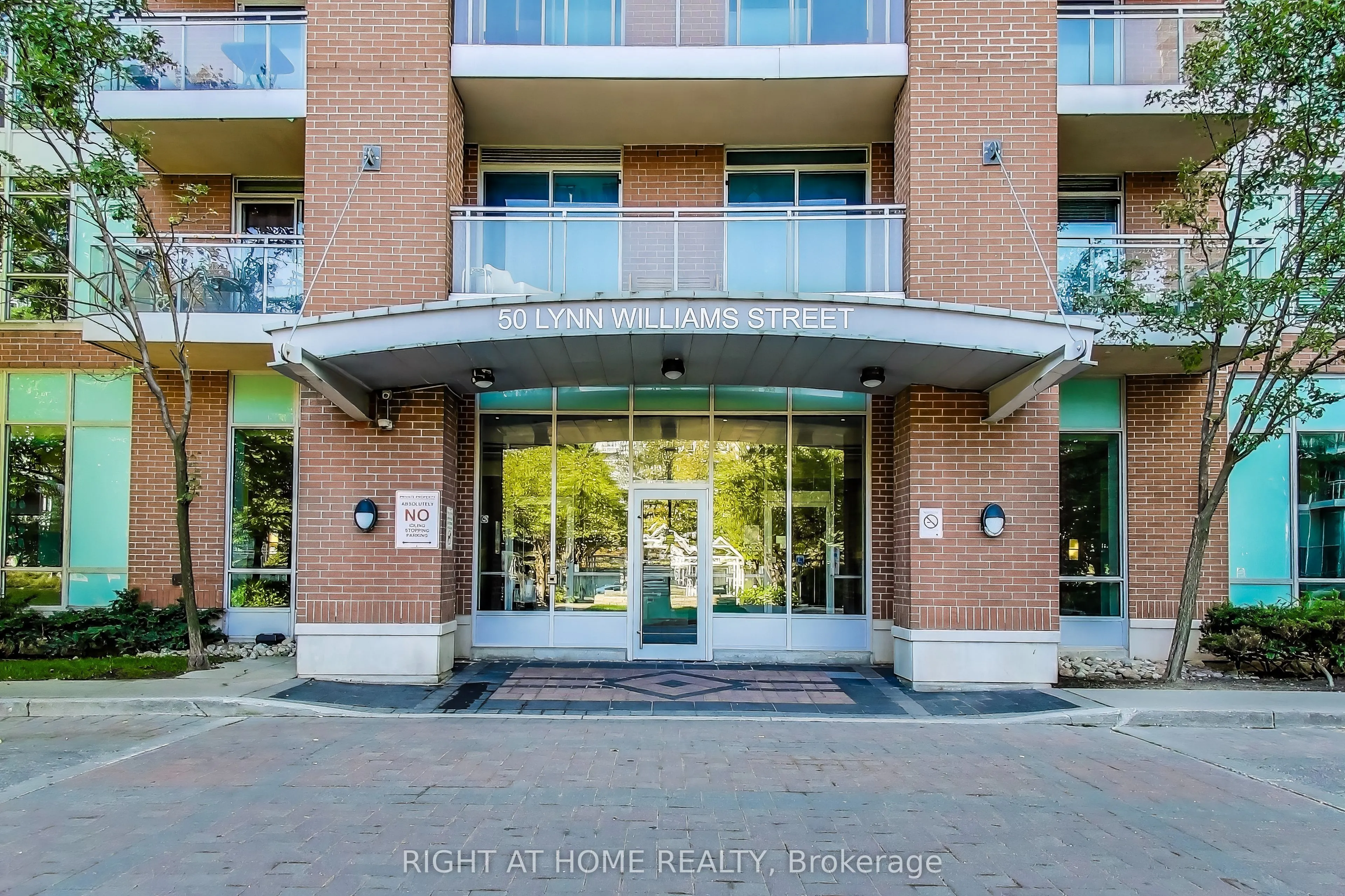 50 Lynn Williams Street, #1508
