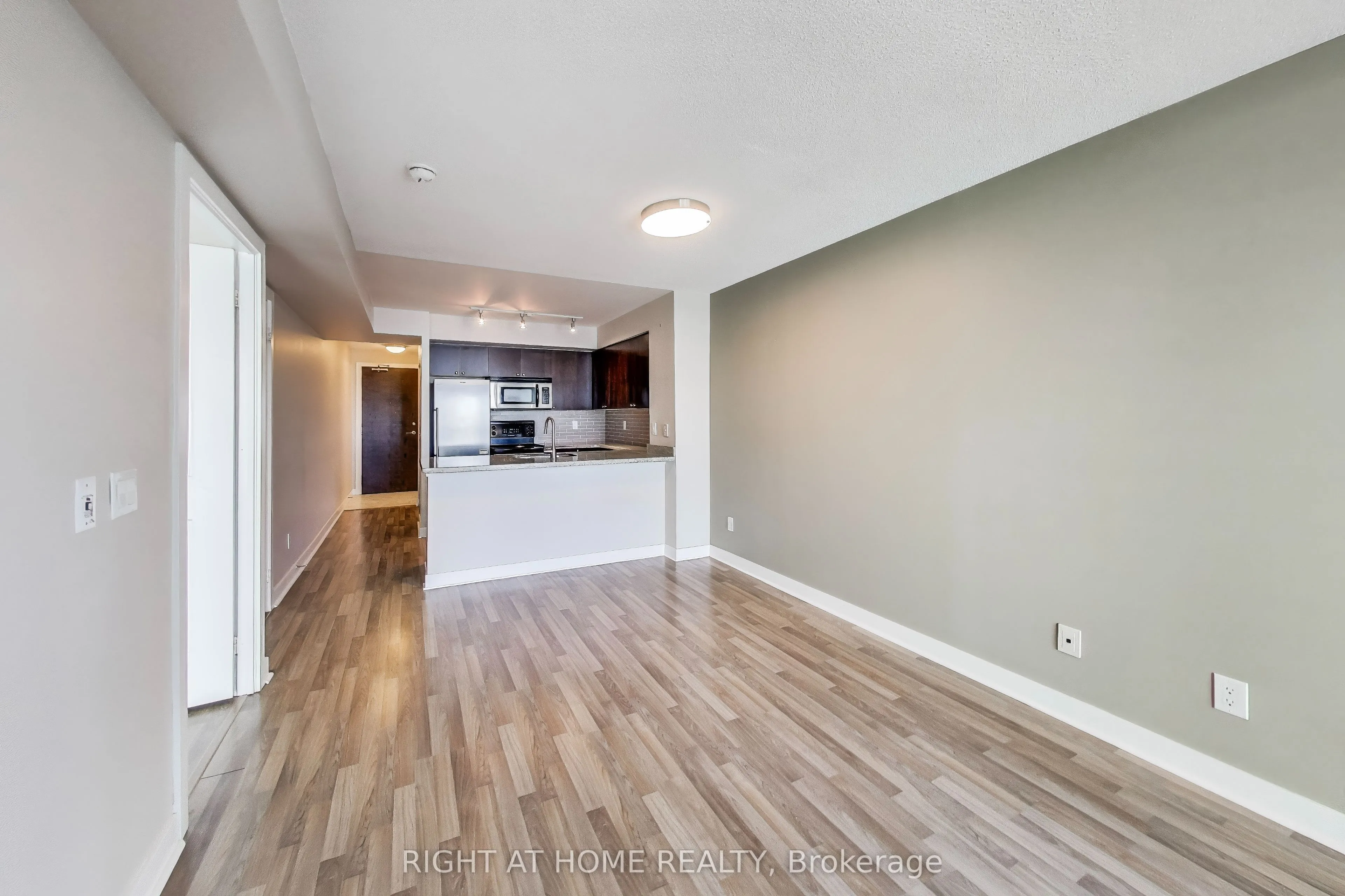 50 Lynn Williams Street, #1508