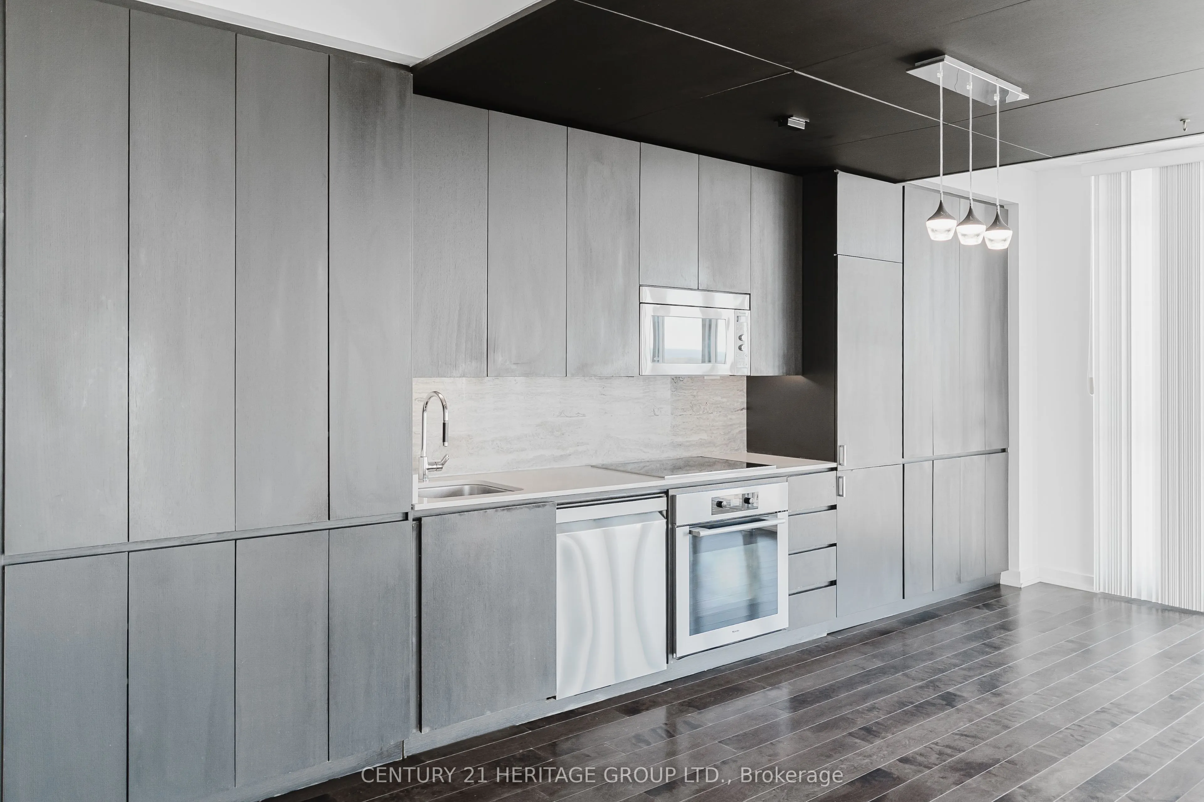 15 Iceboat Terrace, #3506