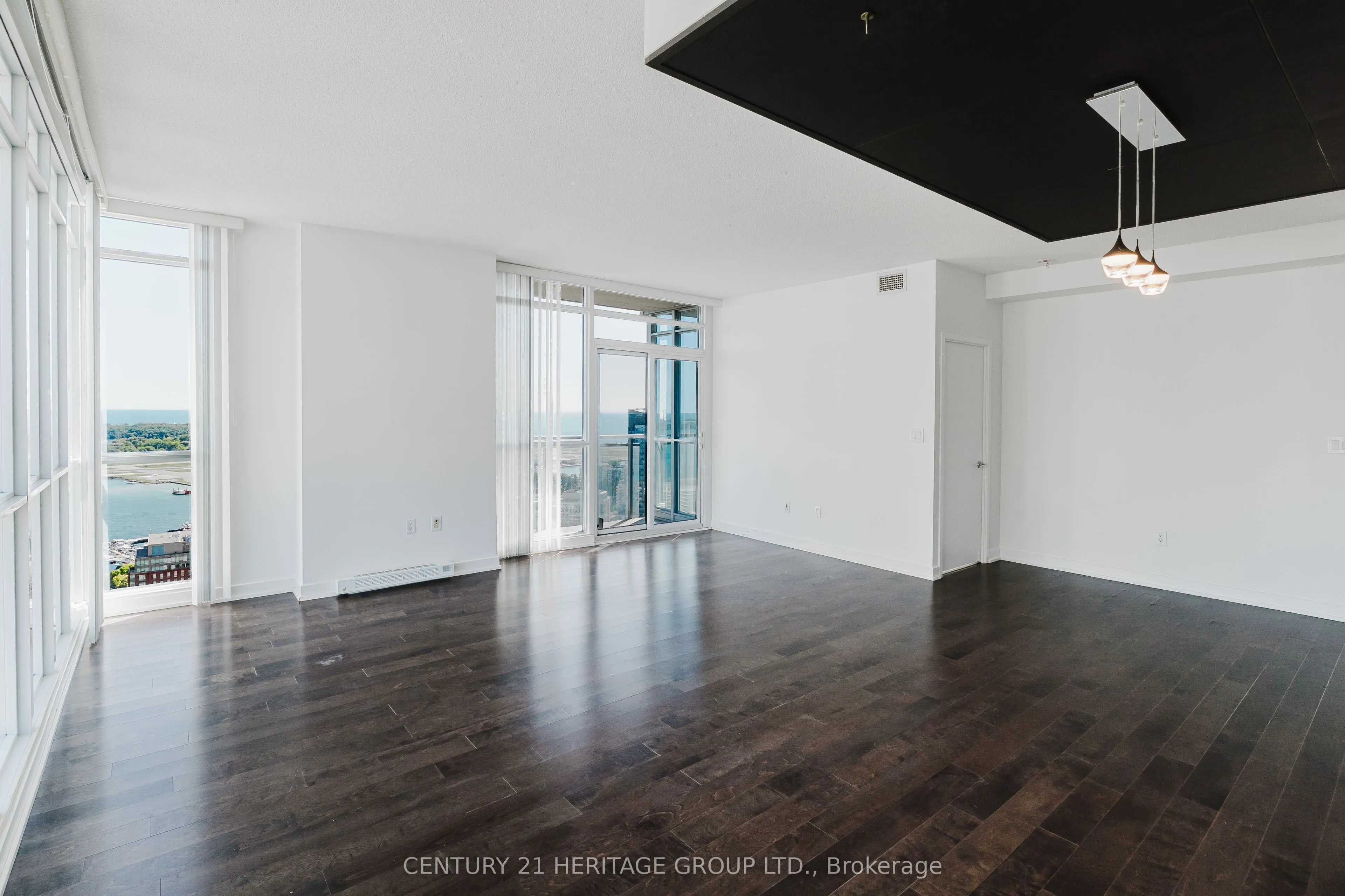 15 Iceboat Terrace, #3506