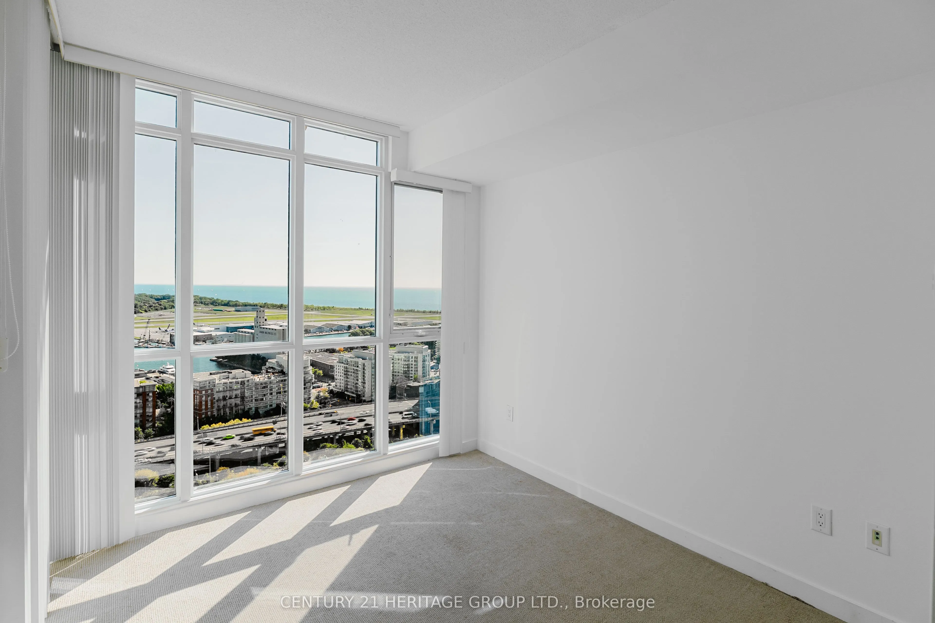 15 Iceboat Terrace, #3506