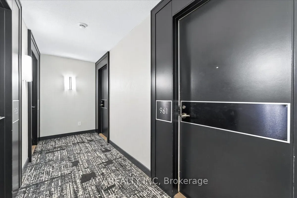 209 Fort York Boulevard, #961