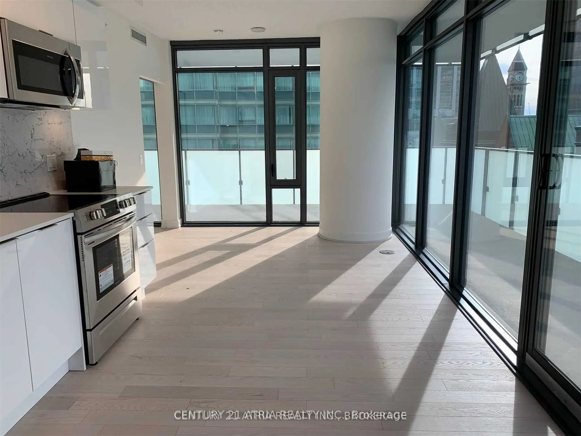 25 Richmond Street E, #1112