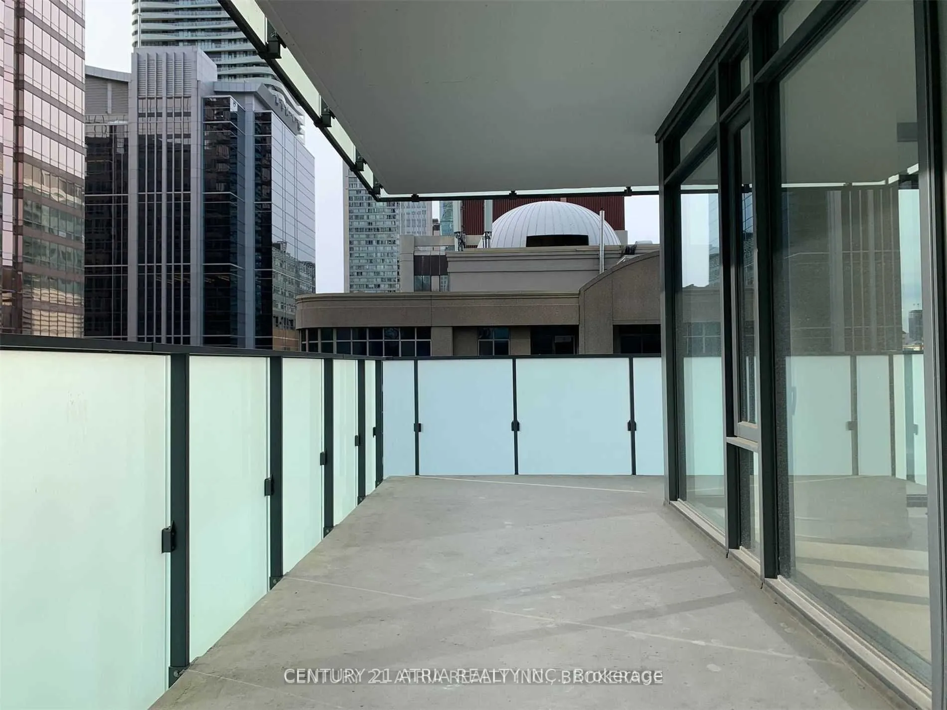 25 Richmond Street E, #1112