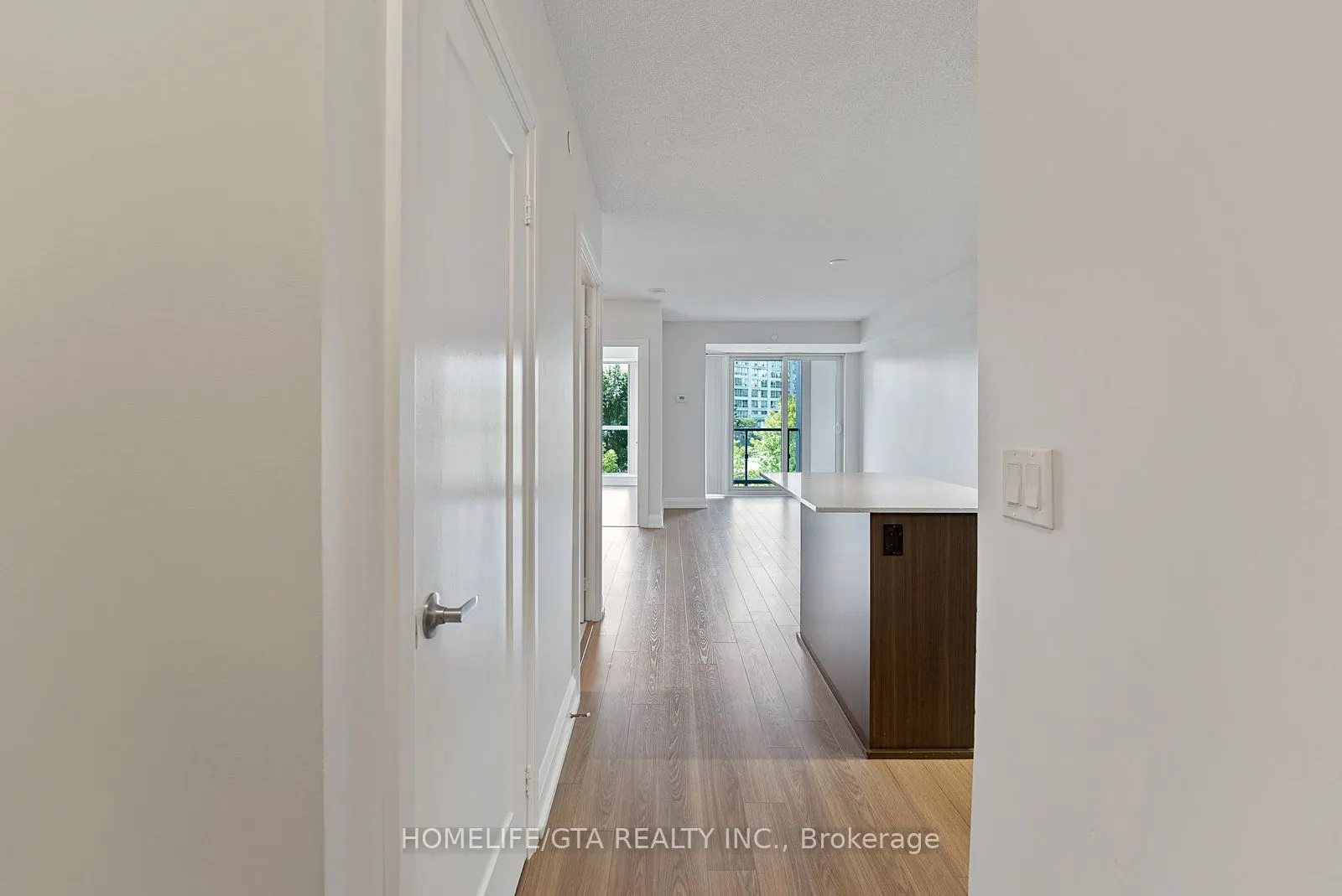 18 Graydon Hall Drive, #304