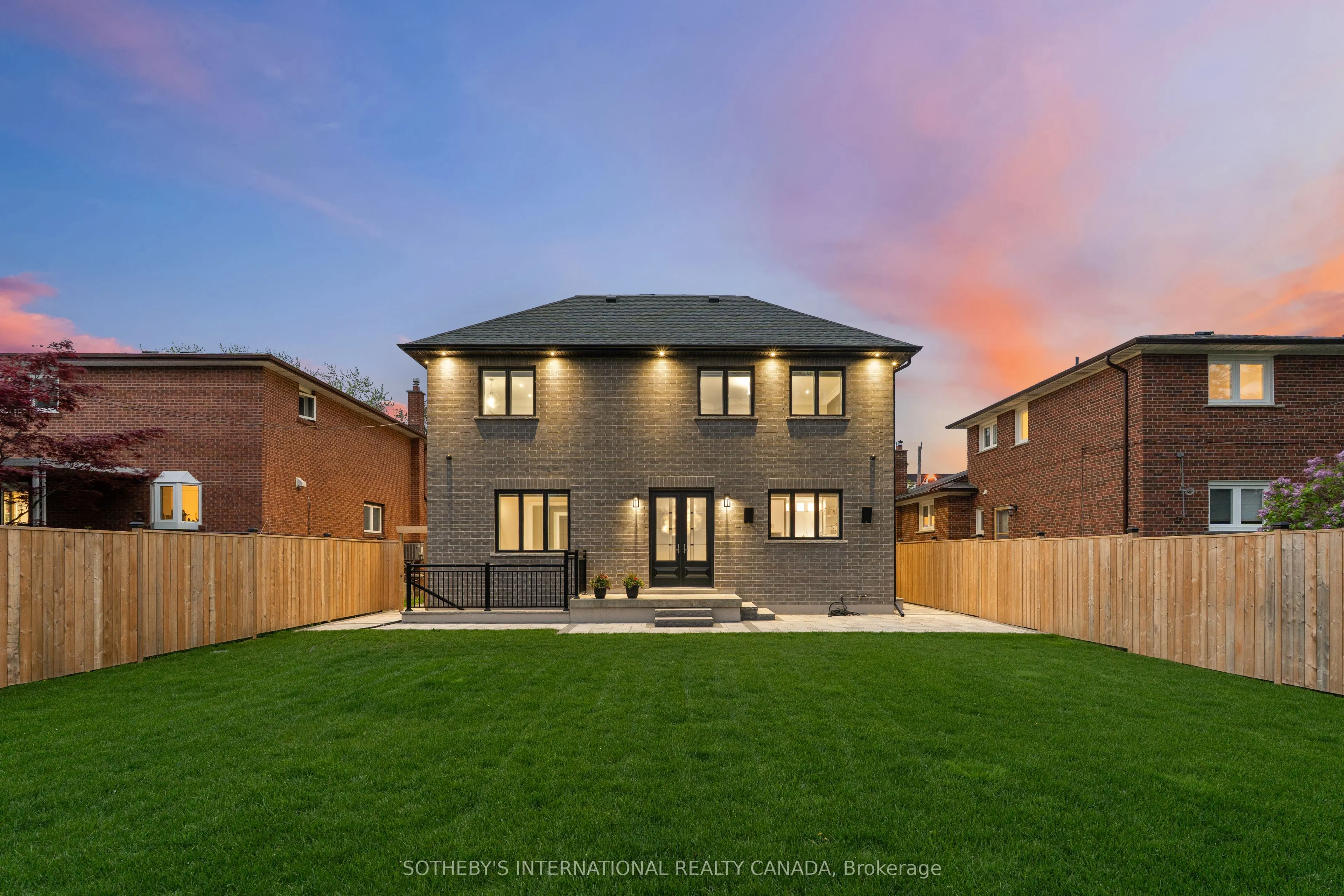 222 Connaught Avenue