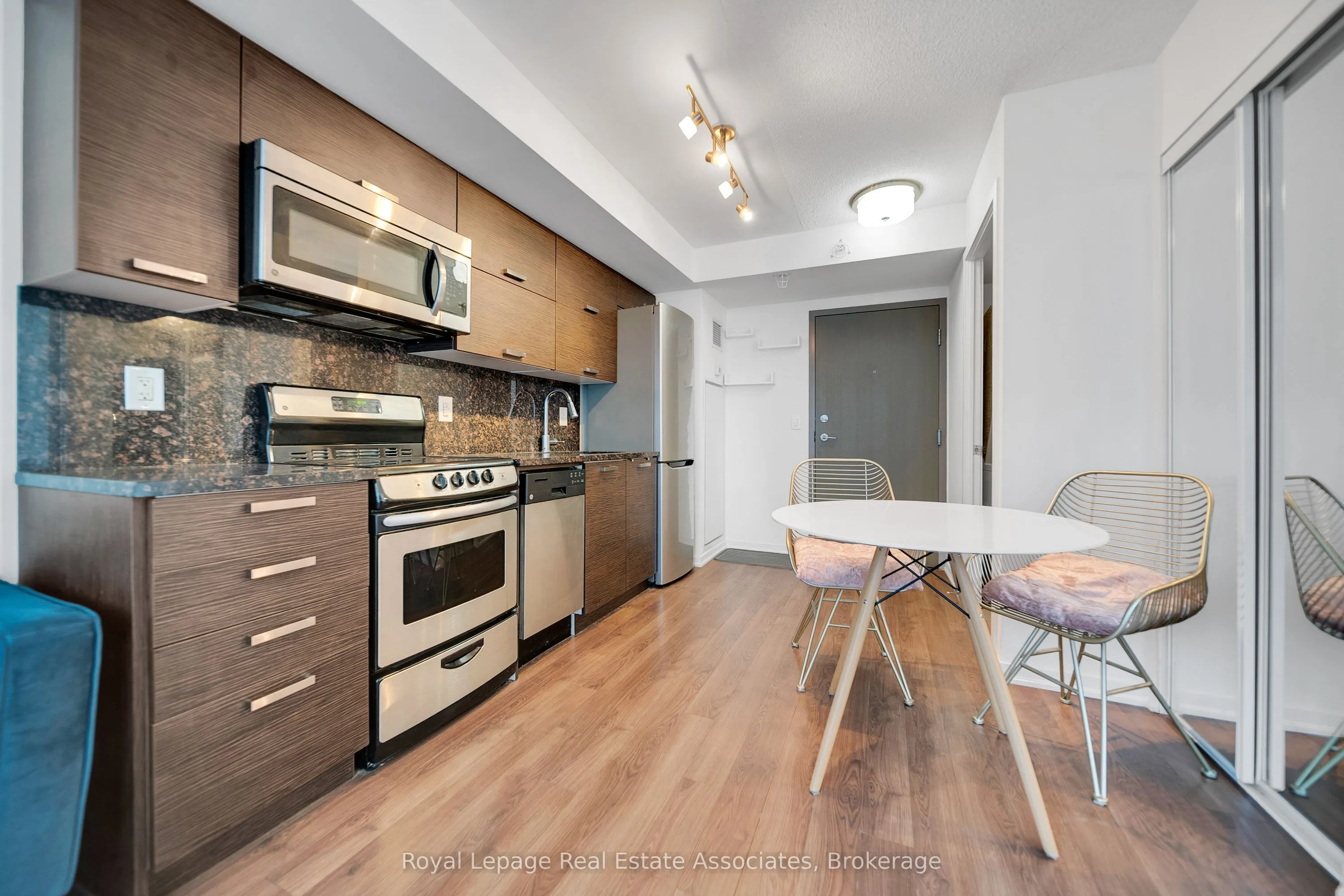 36 Lisgar Street, #Lph01E