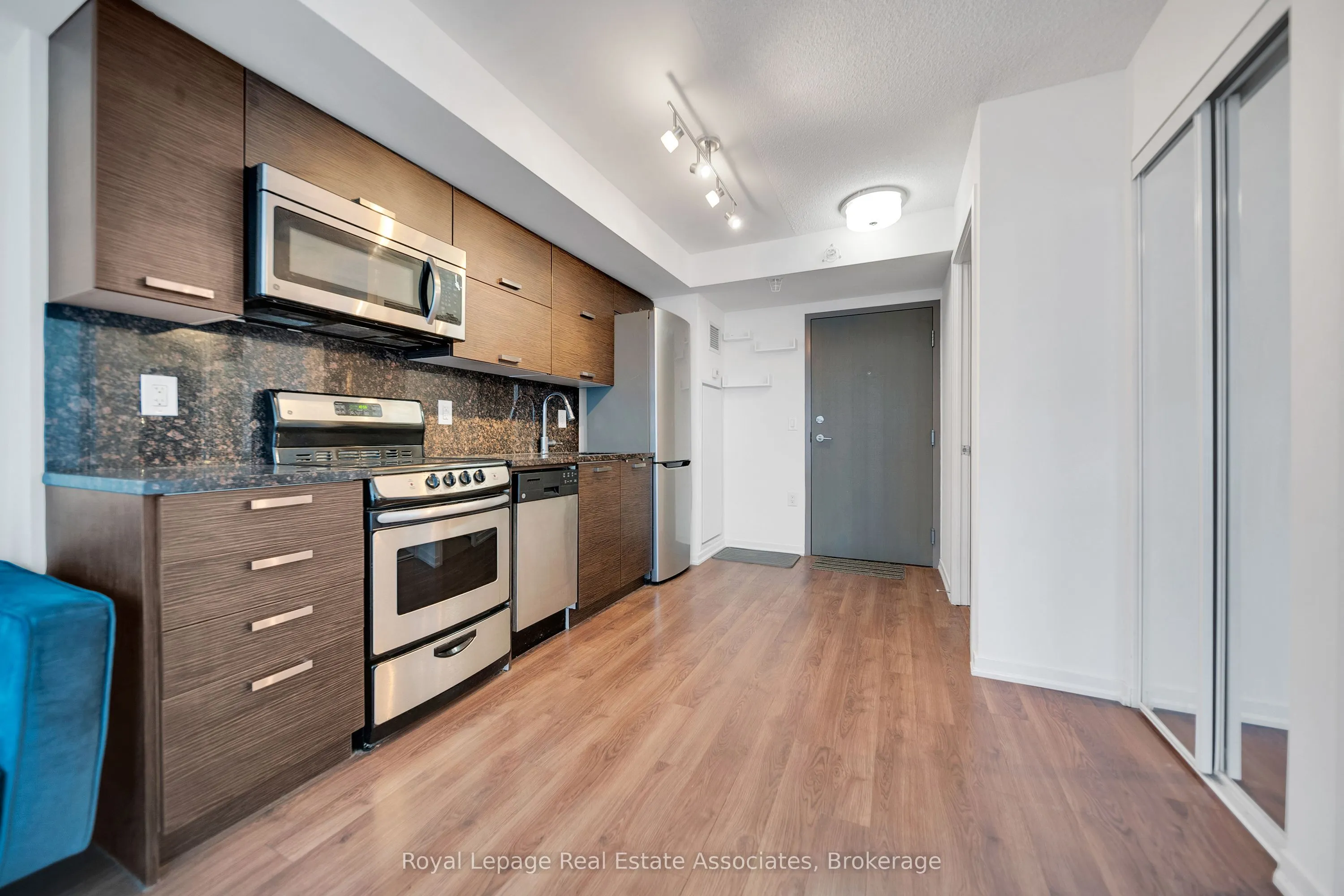 36 Lisgar Street, #Lph01E
