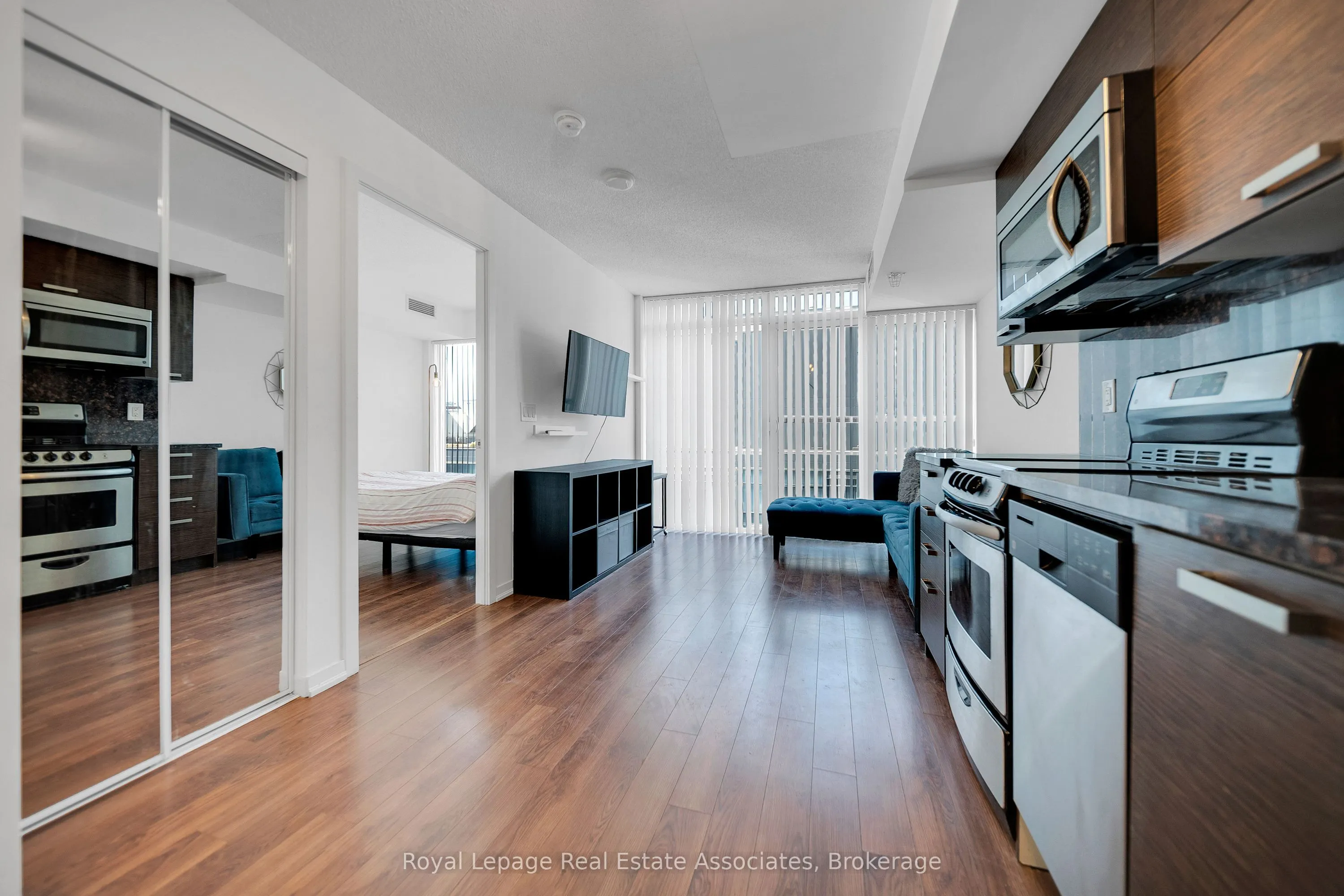 36 Lisgar Street, #Lph01E