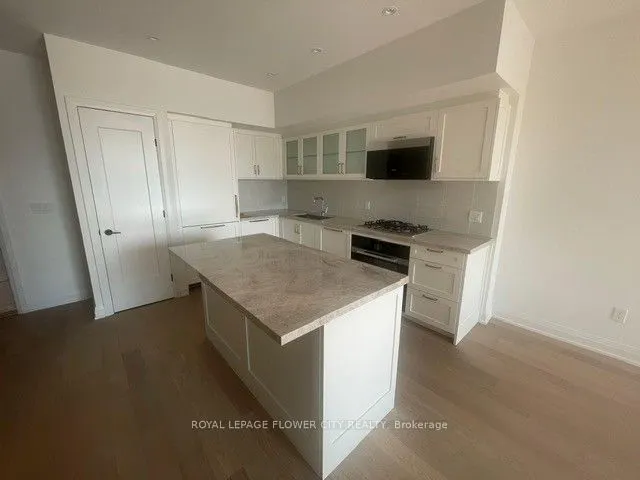 505 Glencairn Avenue, #228