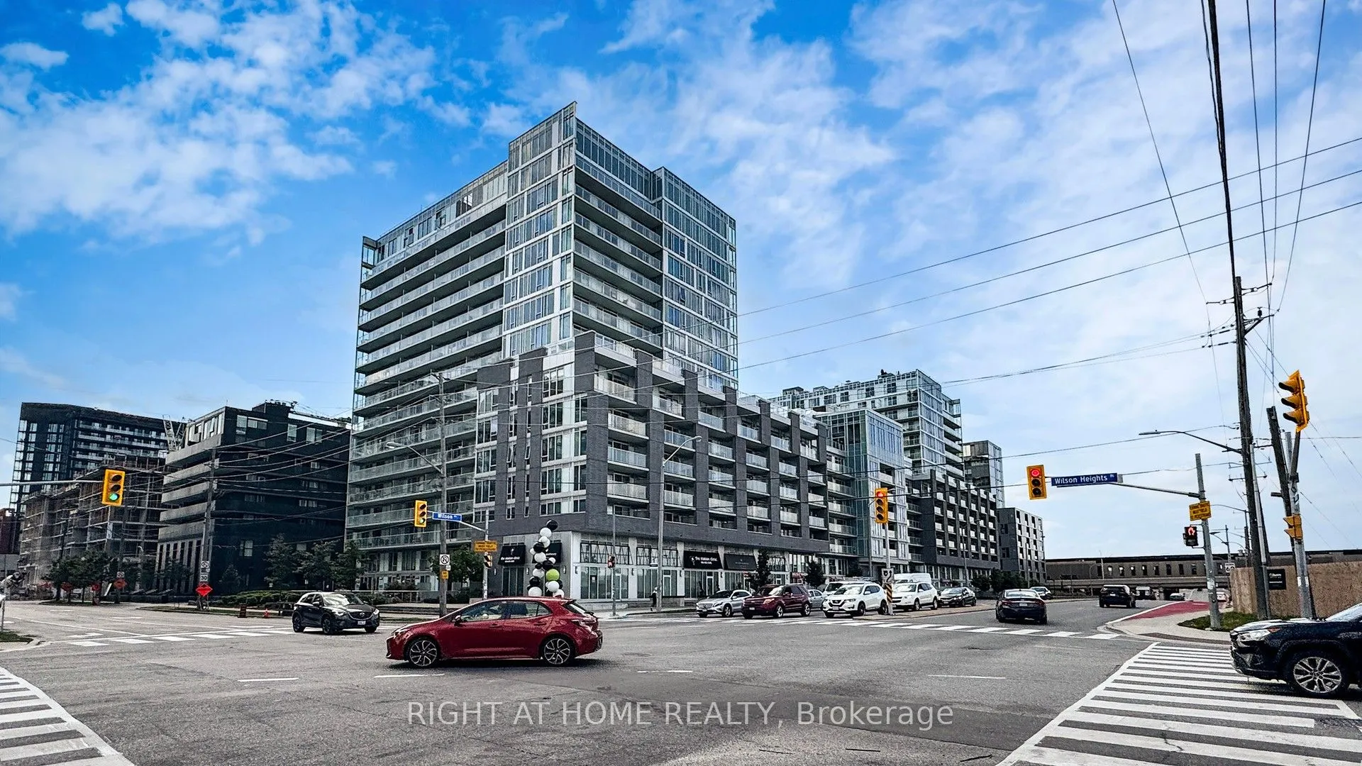 555 Wilson Avenue, #E1208