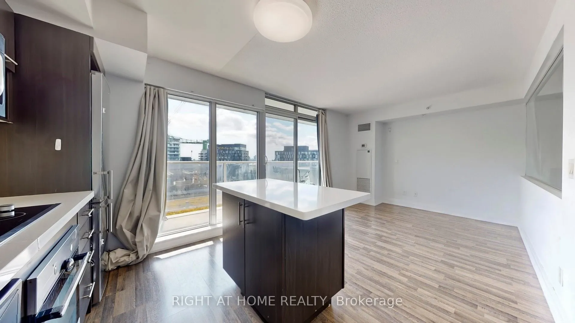 555 Wilson Avenue, #E1208