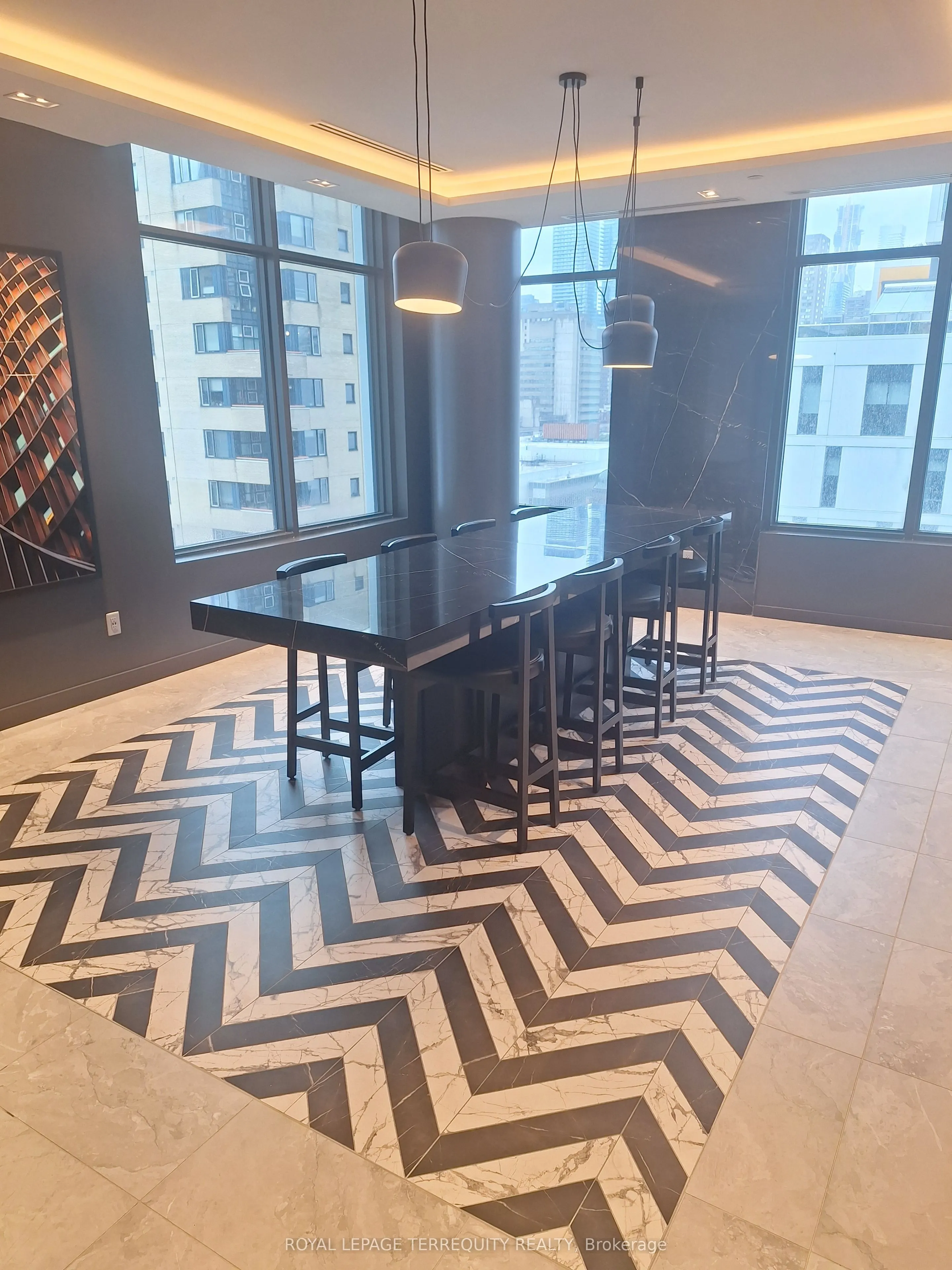 252 Church Street, #5601