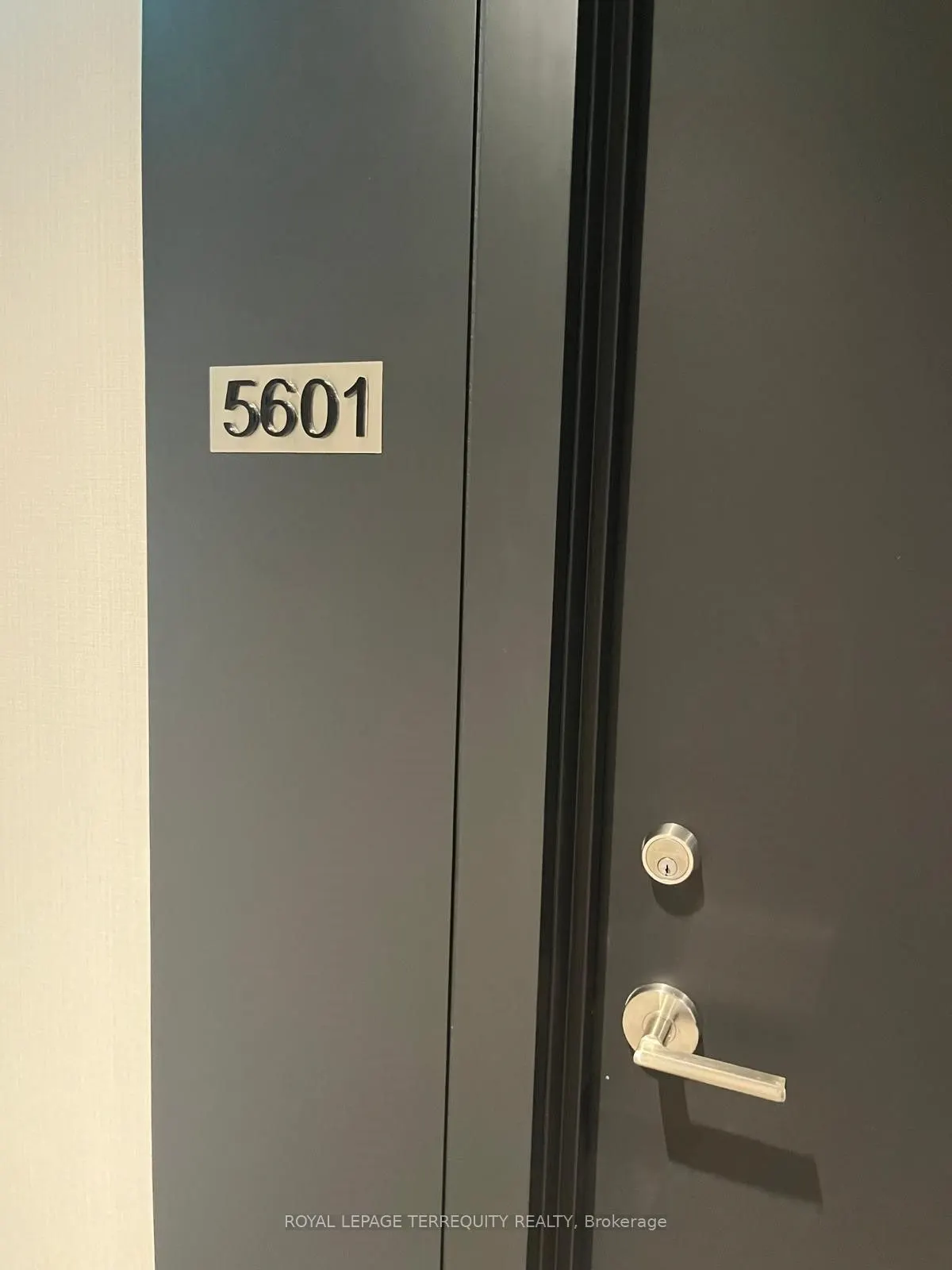 252 Church Street, #5601