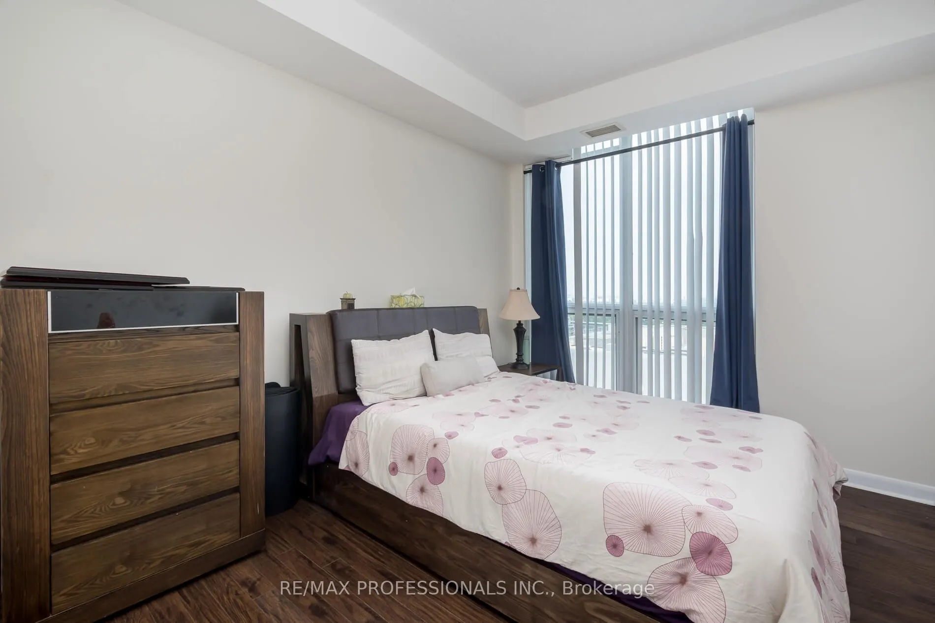 4978 Yonge Street, #PH 305