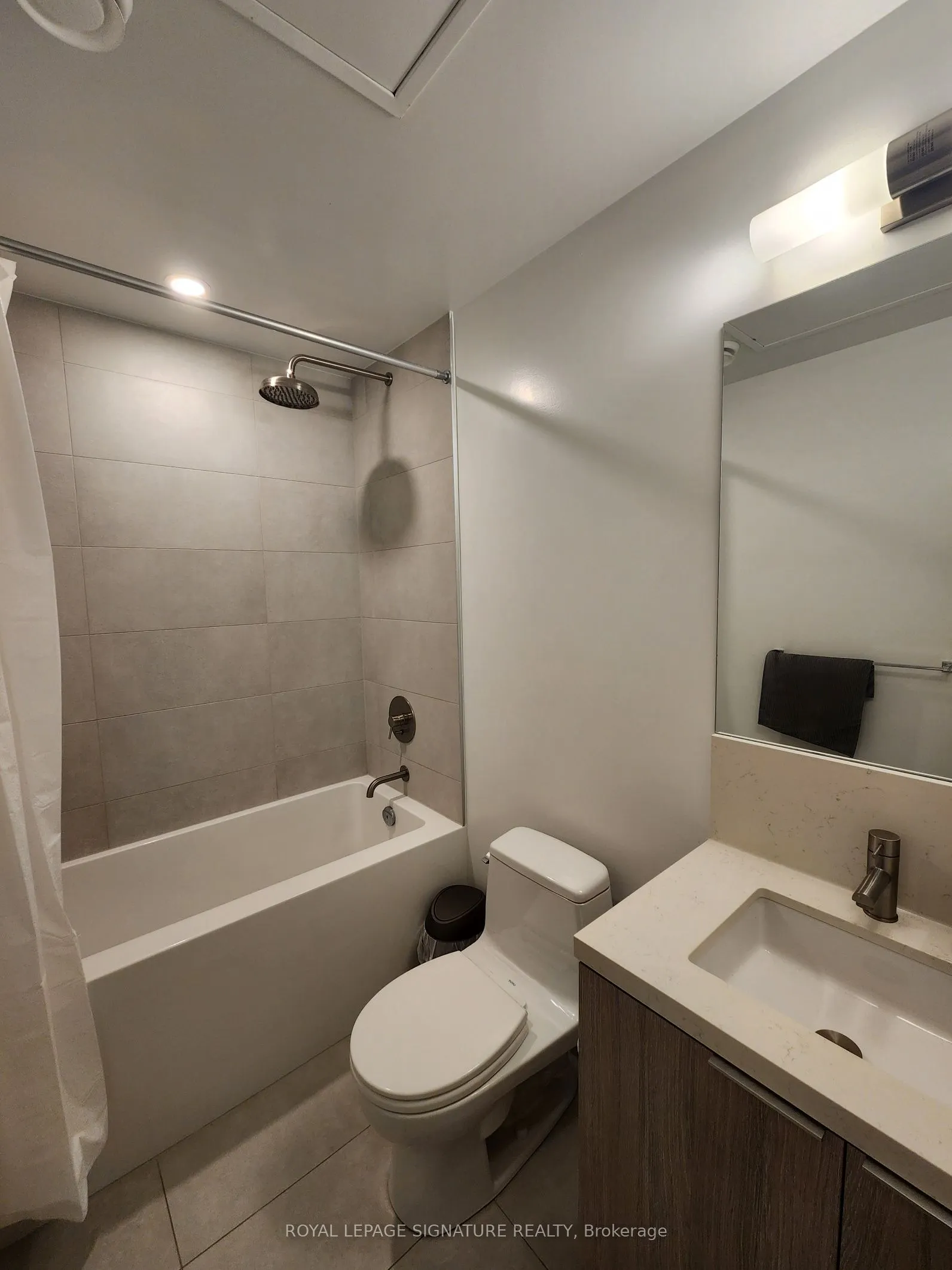 2020 Bathurst Street N, #1112