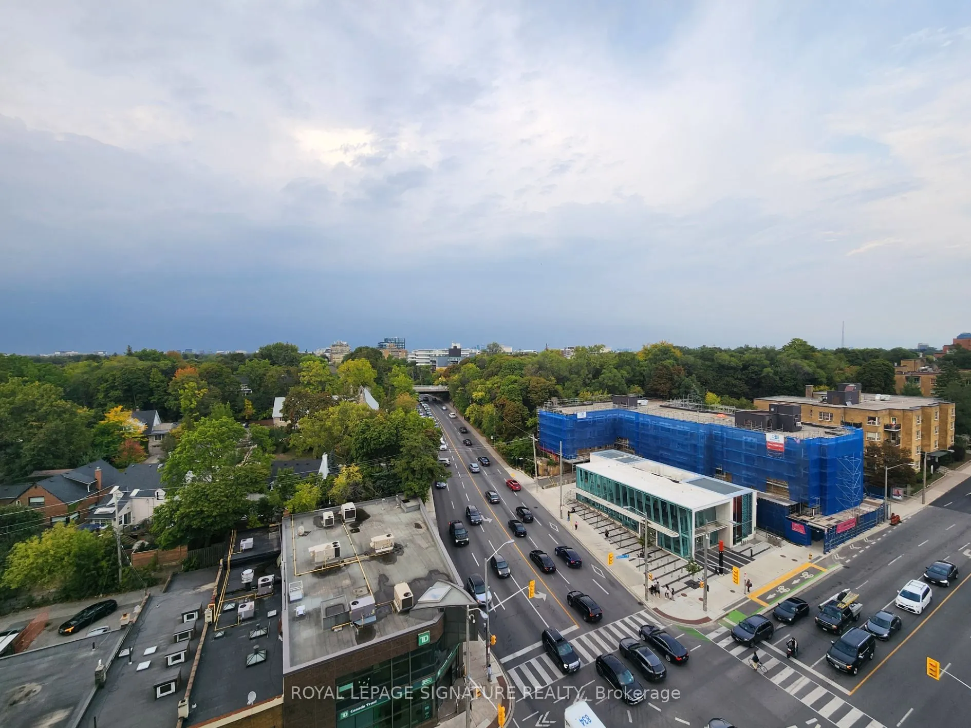 2020 Bathurst Street N, #1112